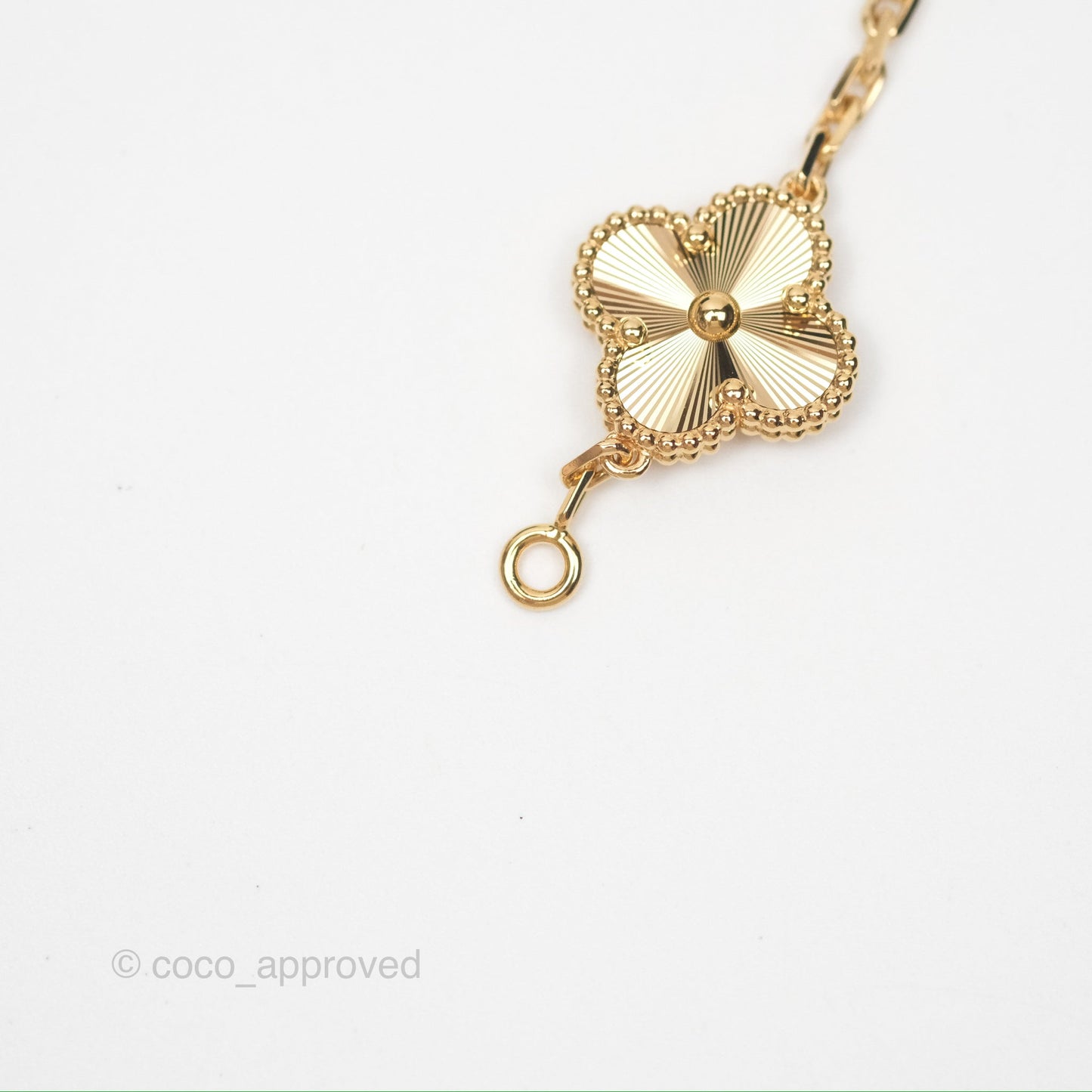 Van Cleef & Arpels Vintage Alhambra 5 Motifs Guilloche Yellow Gold Bracelet