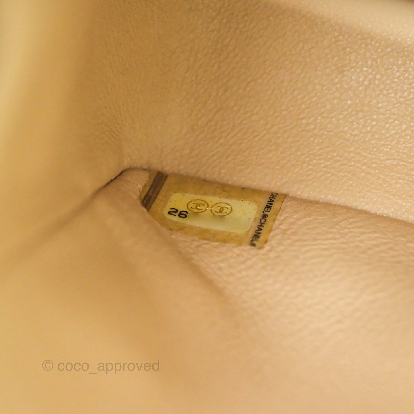Chanel M/L Medium Classic Flap Quilted Beige Caviar Gold Hardware