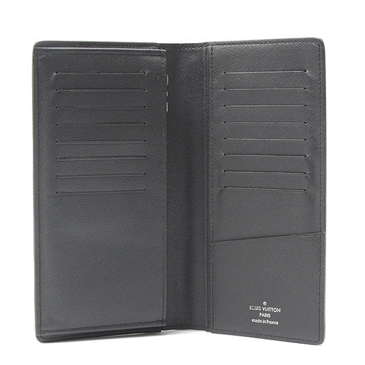 Louis Vuitton Taiga Portefeuille Brazza Wallet