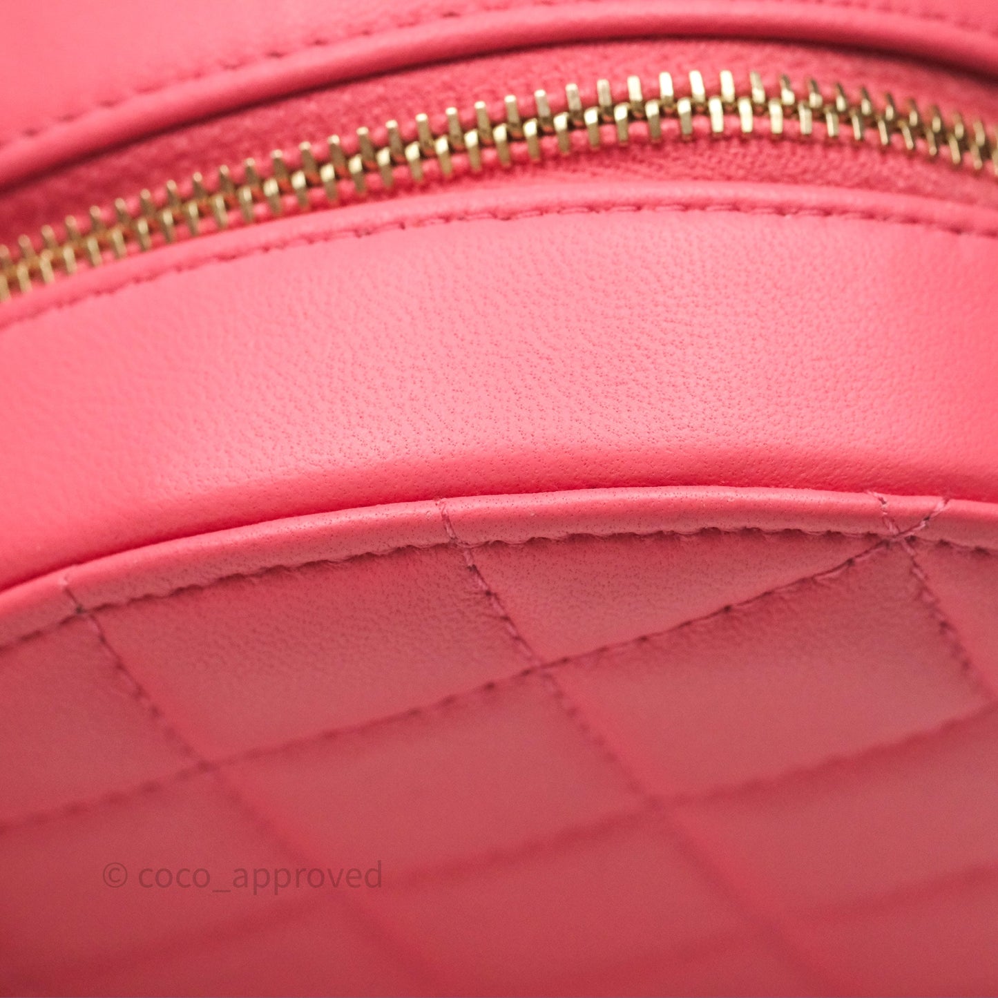 Chanel Quilted Pearl Crush Round Clutch With Chain Pink Lambskin Aged Gold Hardware