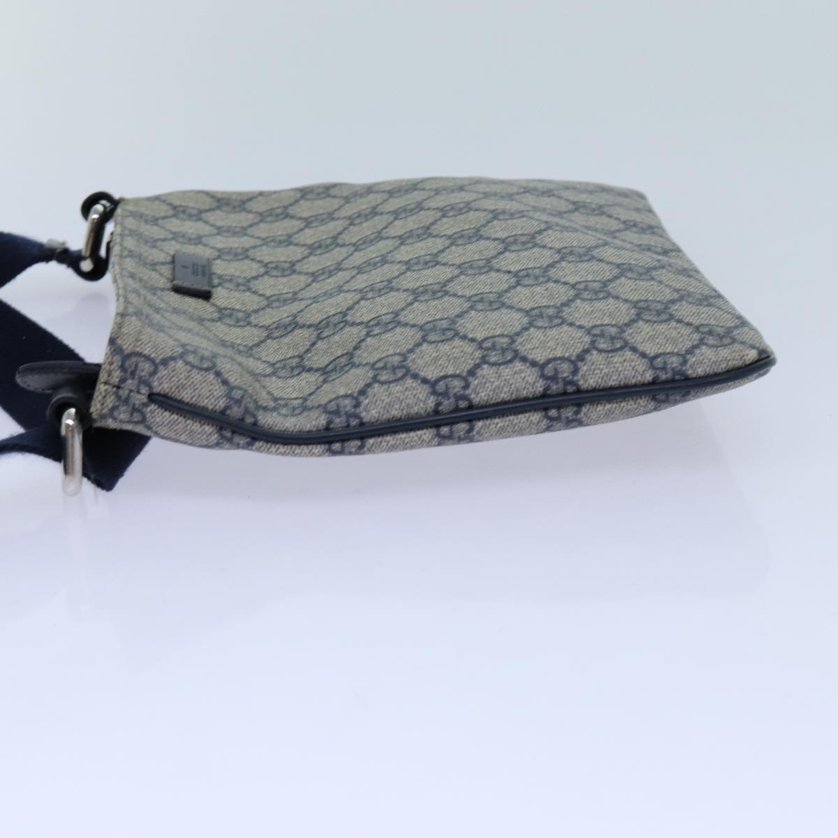 Luxury Gucci Trending 2025 GG Supreme Shoulder Bag PVC Navy 201538  71815