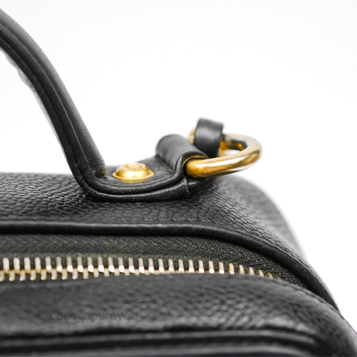 Chanel Quilted Medium CC Filigree Vanity Case Black Caviar Gold Hardware