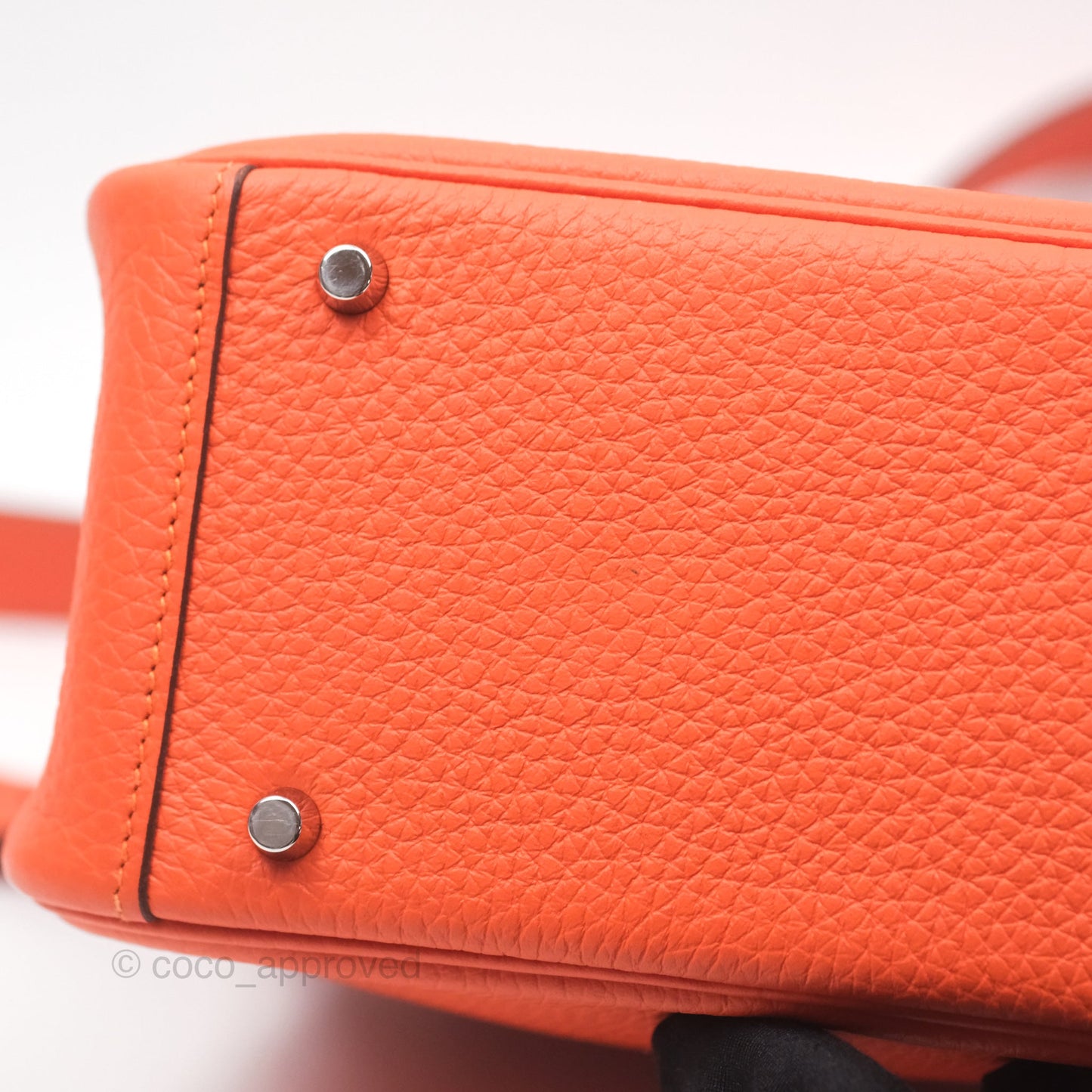 Hermès Mini Lindy 20 Clemence Palladium Hardware