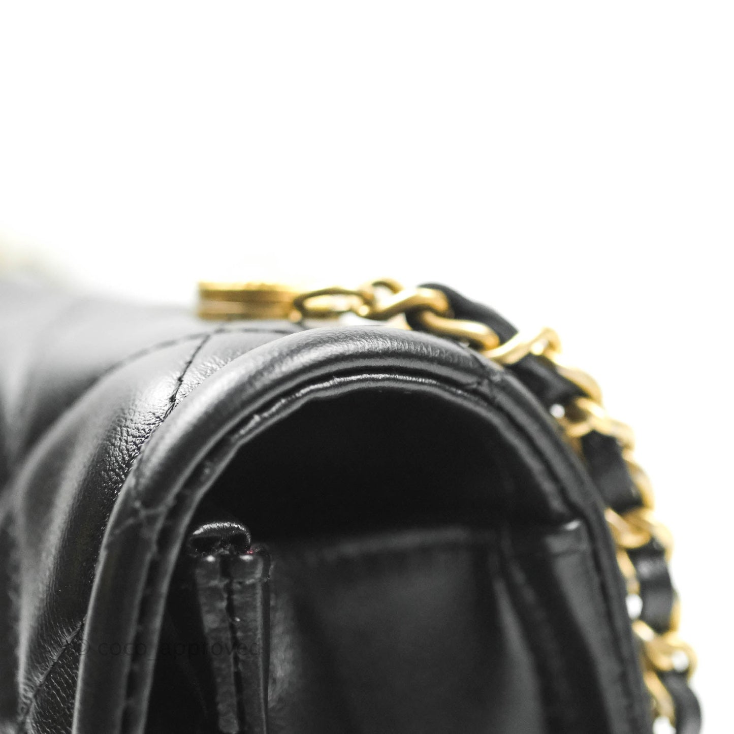 Chanel Clutch With Chain (O-purse-vanity With Chain) Black