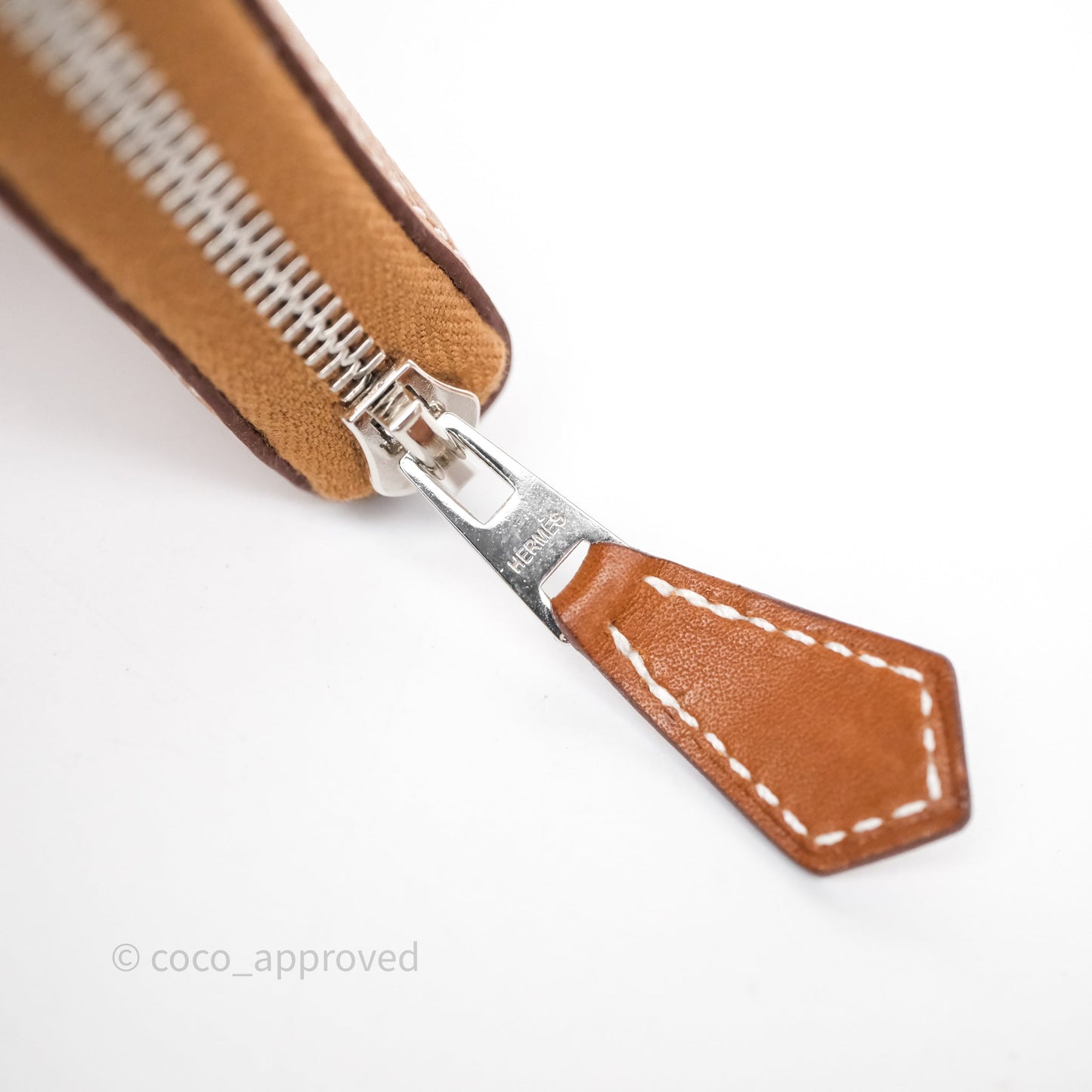 Hermès Silk In Classique Long Wallet Gold Epsom