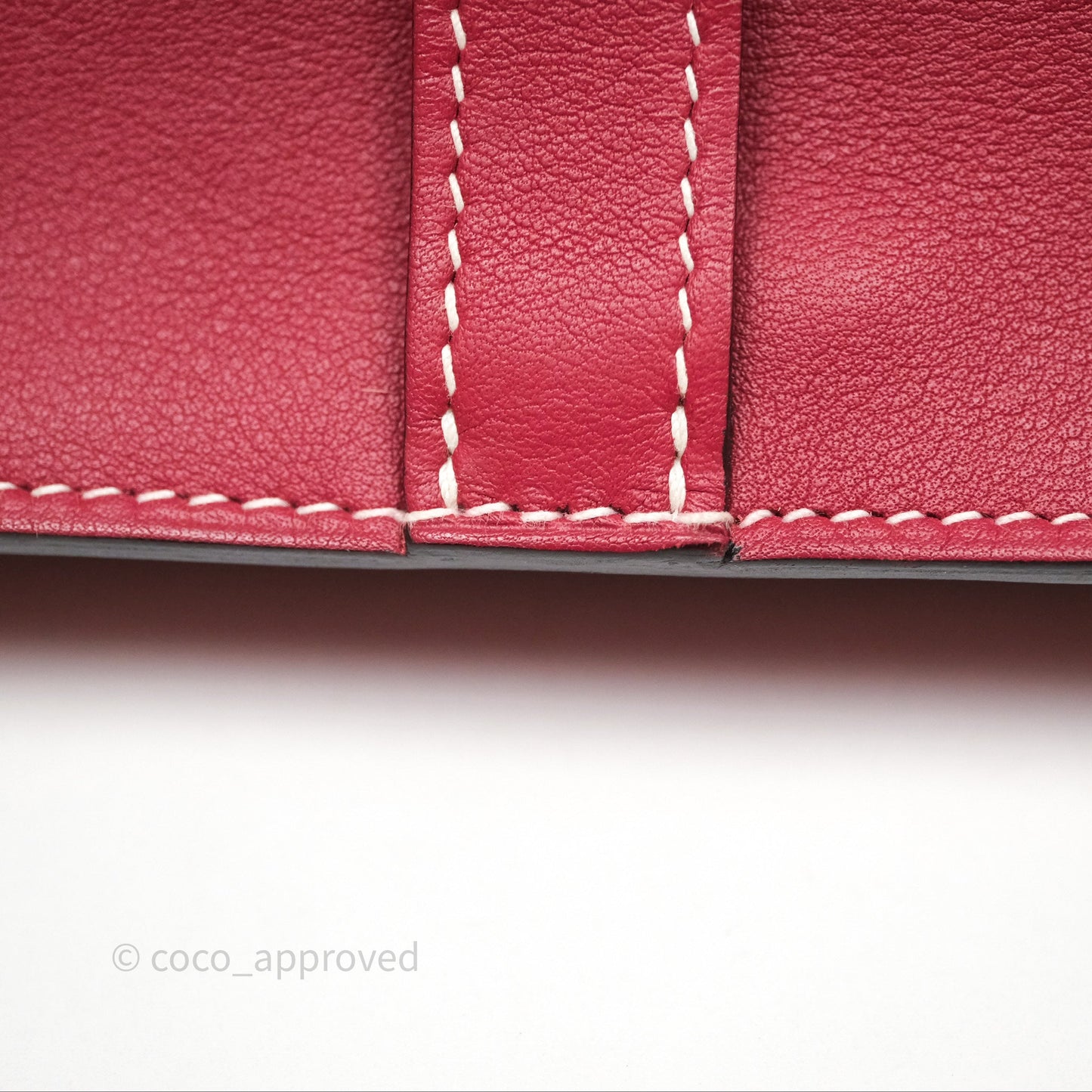 Hermès Halzan 22 Mini Rouge Grenat K1 Swift Palladium Hardware
