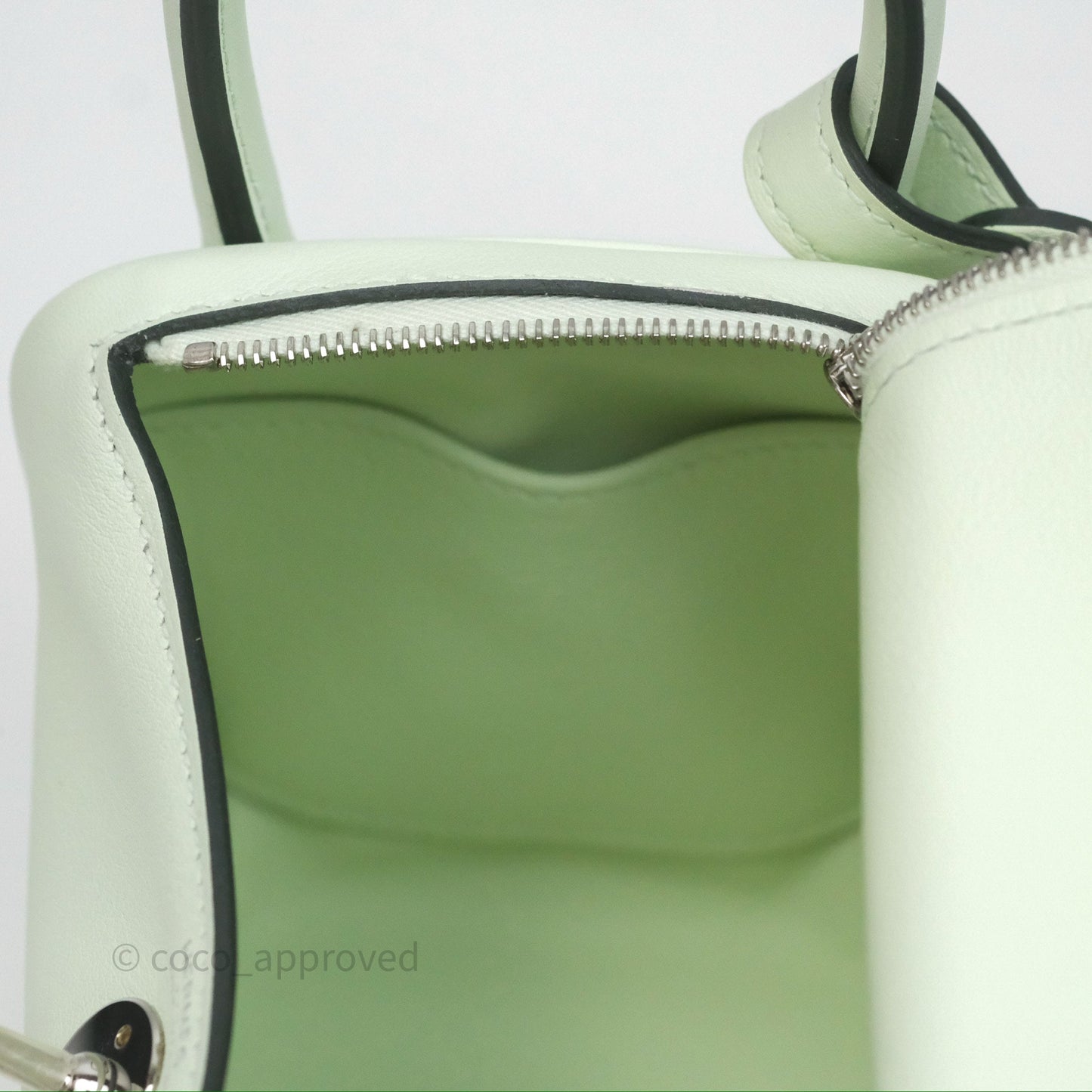 Hermès Mini Lindy Vert Fizz 0S Swift Palladium Hardware