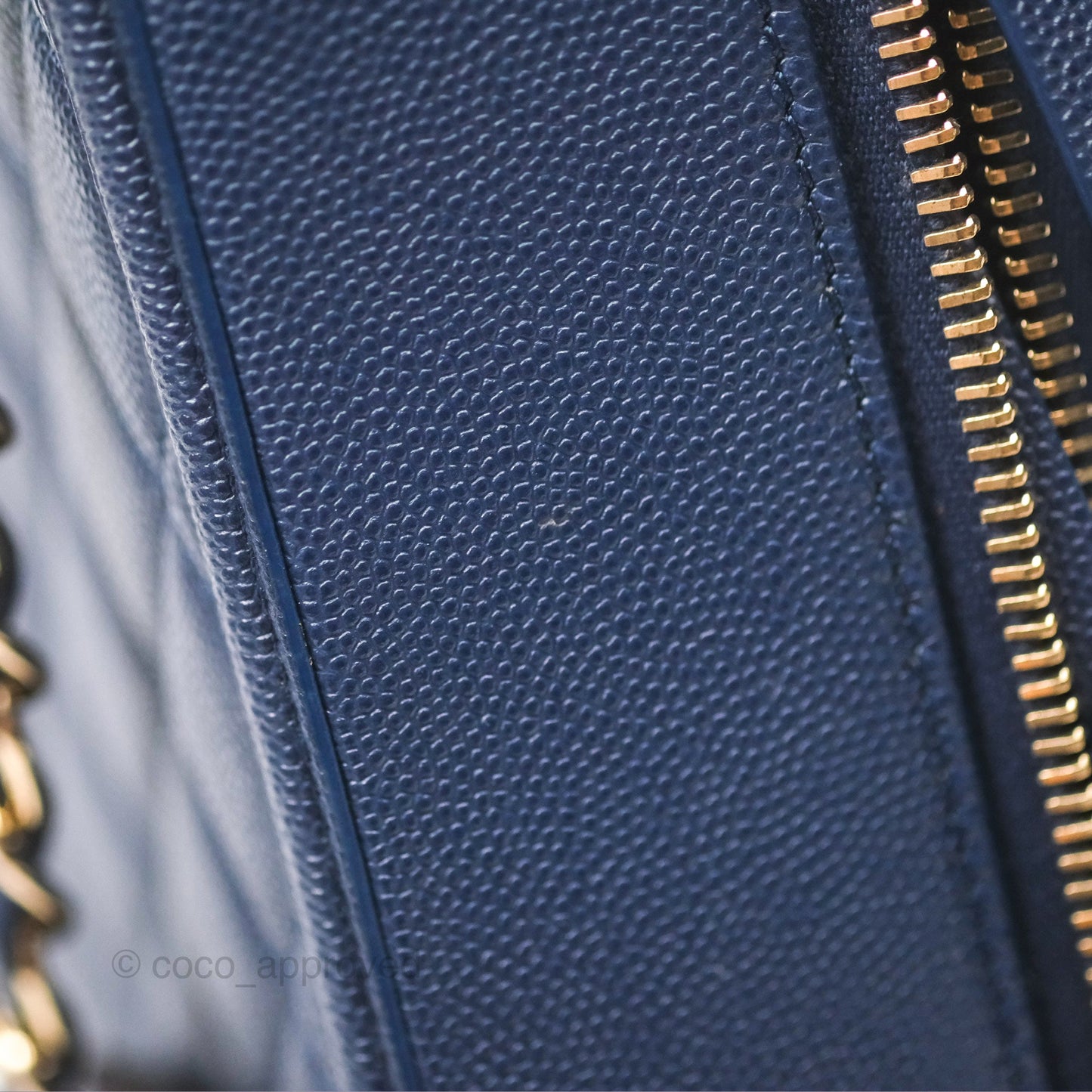 Chanel Quilted Medium CC Filigree Vanity Case Dark Navy Caviar Gold Hardware