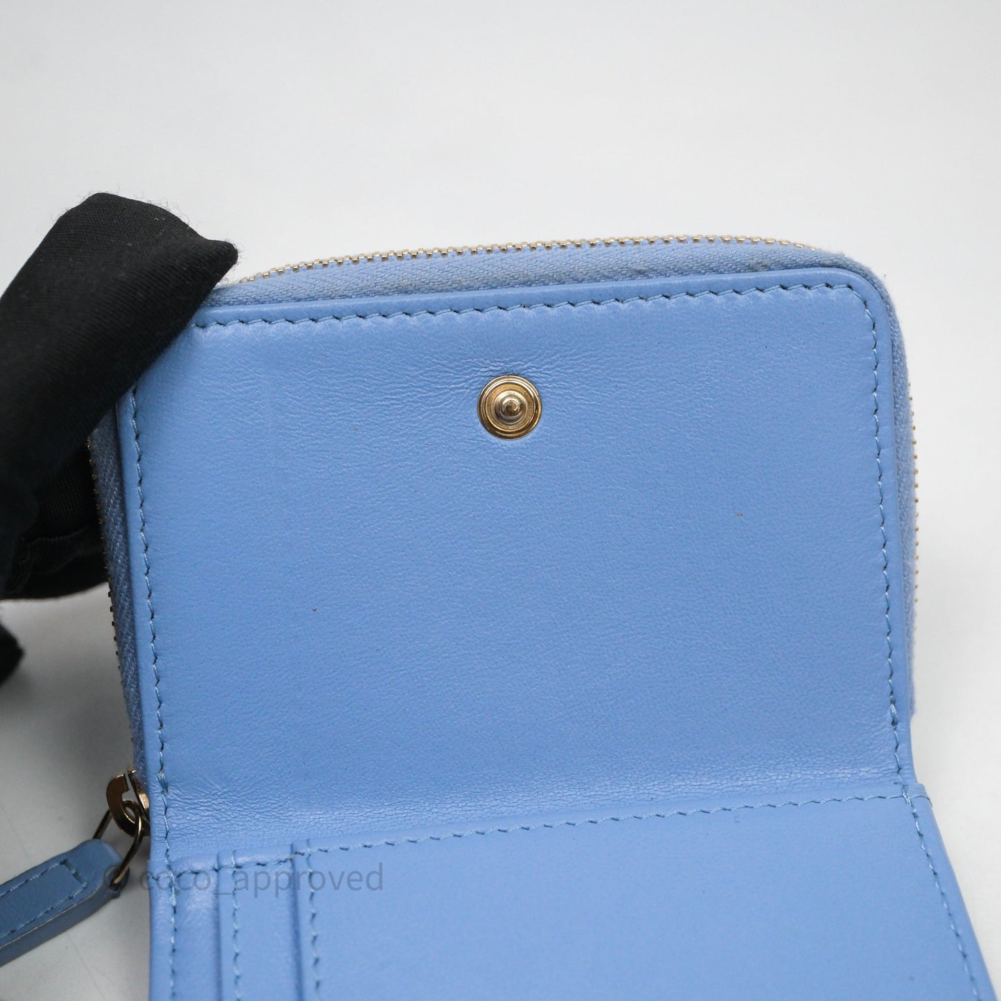 Chanel Classic Zipped Coin Purse Blue Lambskin Gold Hardware
