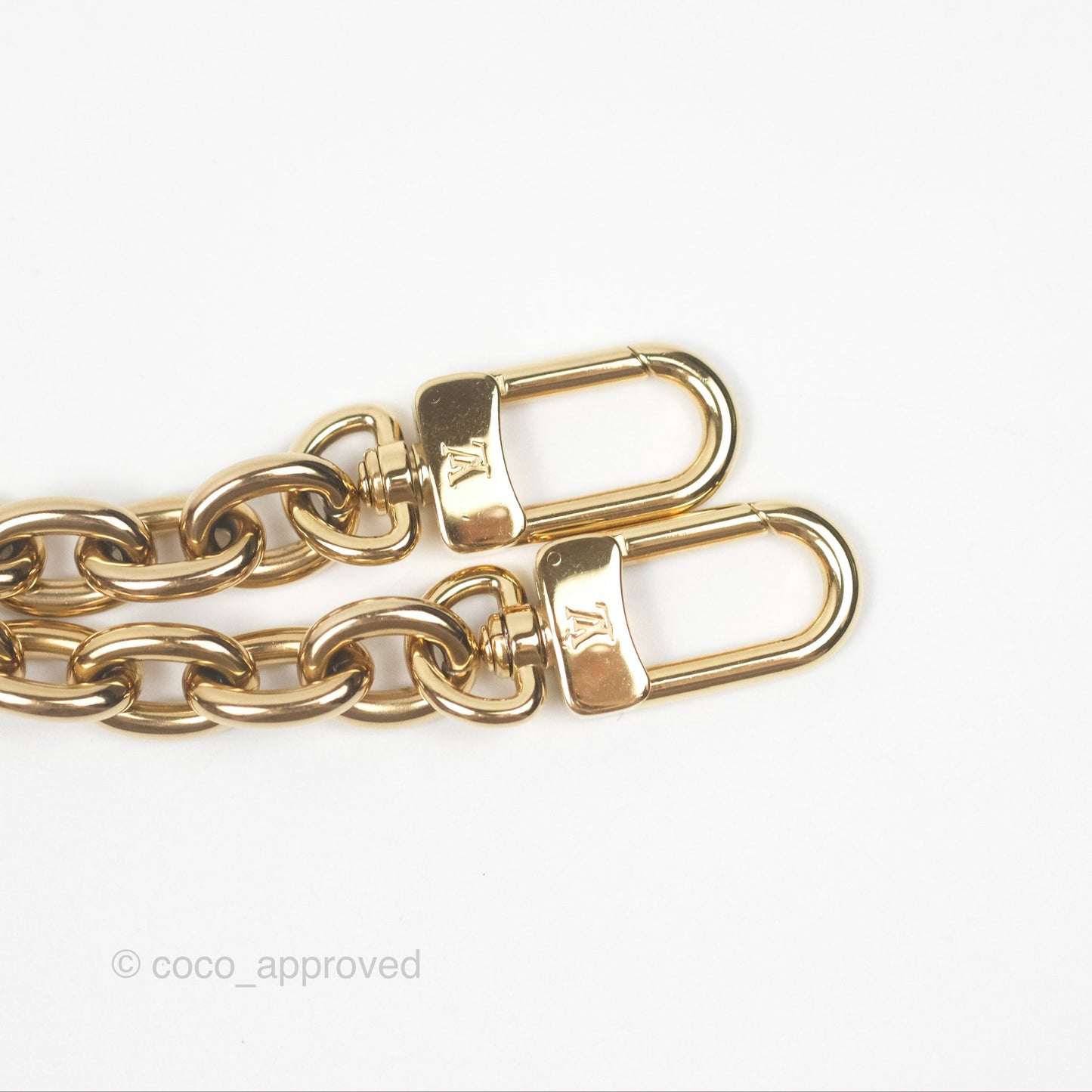 Louis Vuitton Toiletry Pouch 26 On Chain Monogram Canvas
