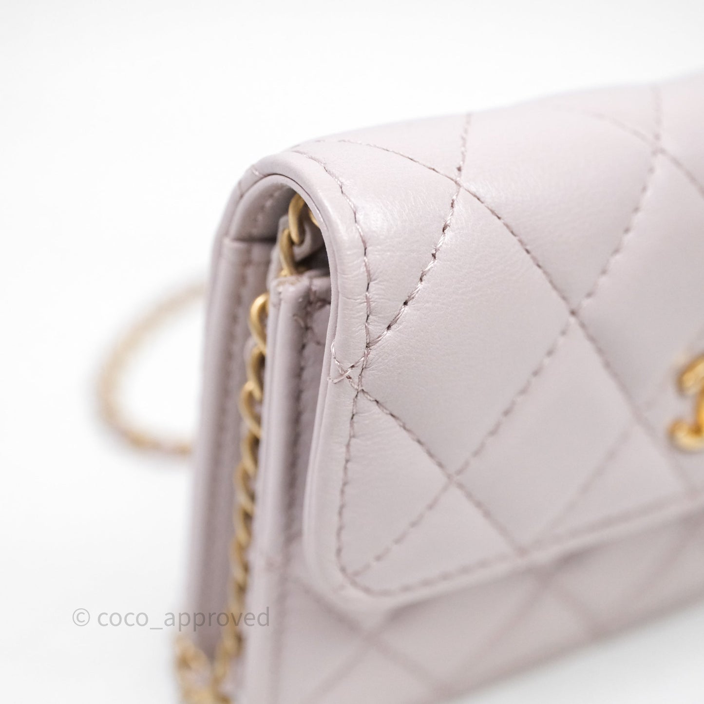 Chanel Pearl Crush Mini Clutch Belt Bag Lilac Lambskin Aged Gold Hardware