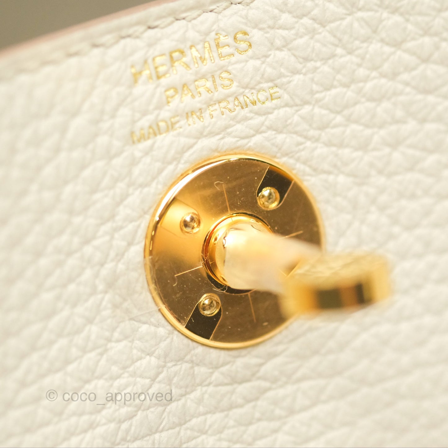 Hermès Mini Lindy 20 Beton Clemence Gold Hardware