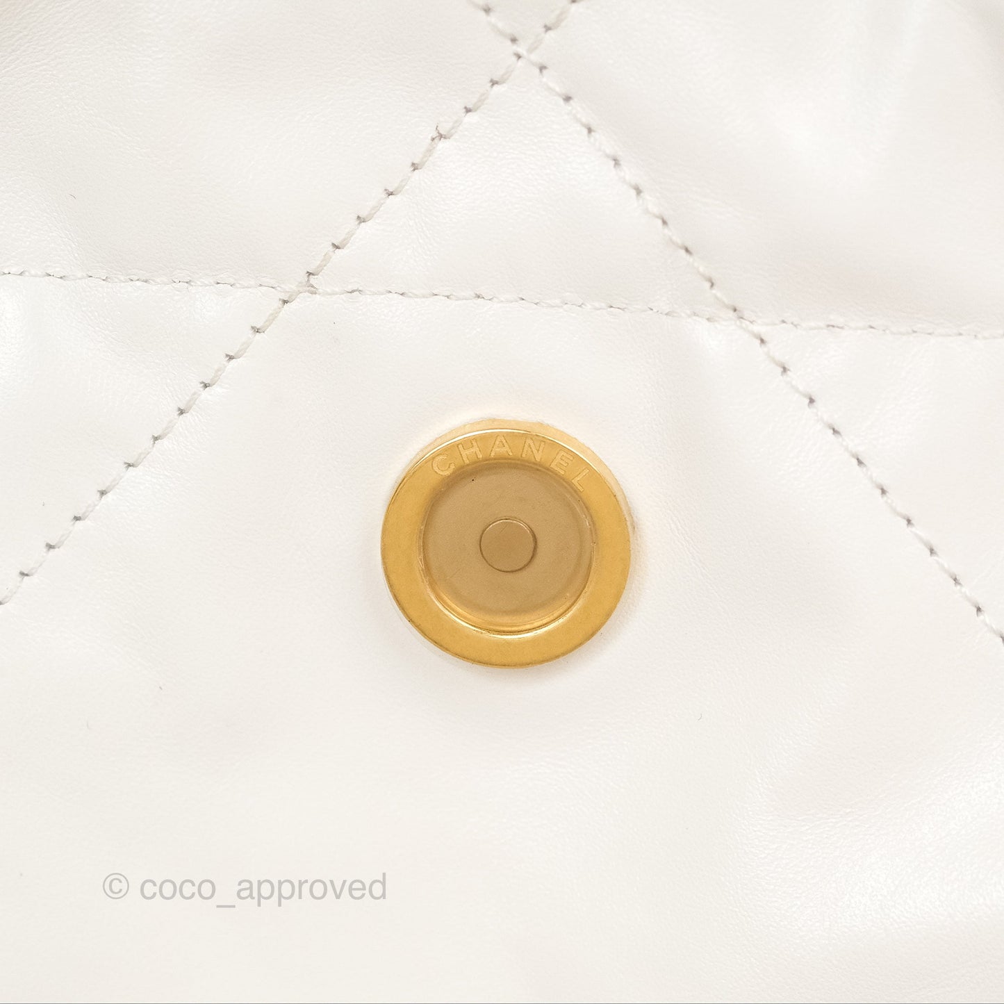 Chanel 22 Small White Shiny Calfskin Aged Gold Hardware