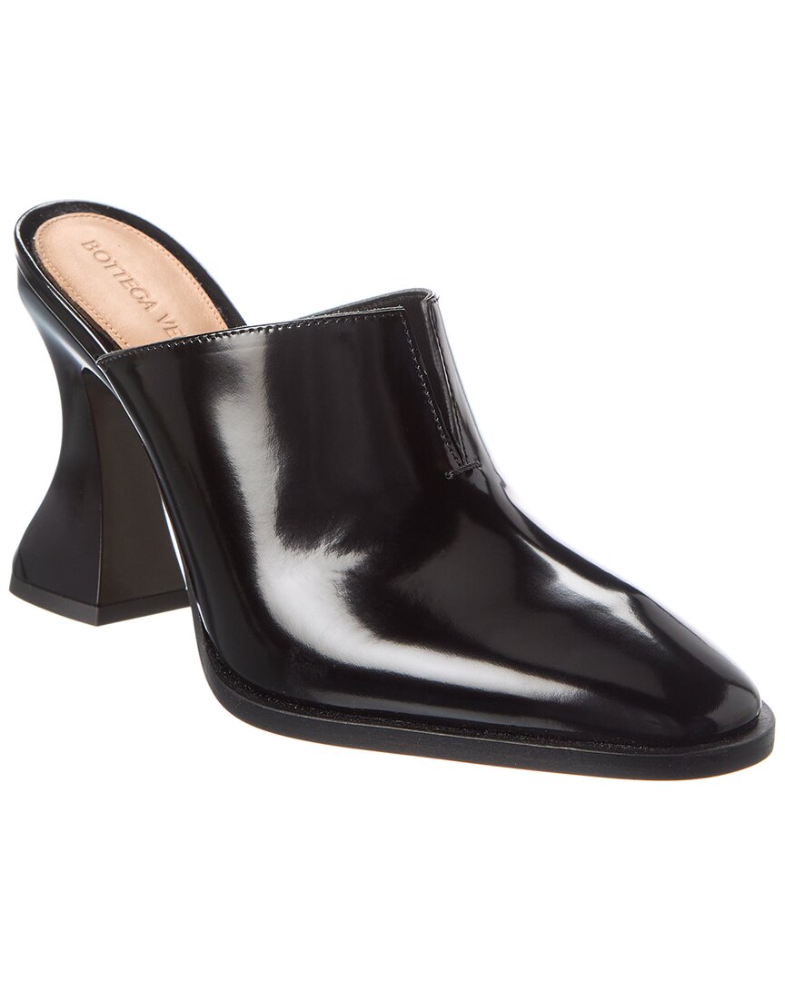Luxury Bottega Veneta Cha-Cha Leather Mule