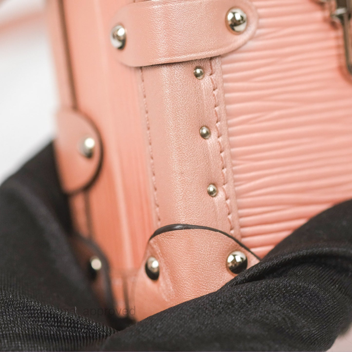 Louis Vuitton Petite Malle Rose Epi