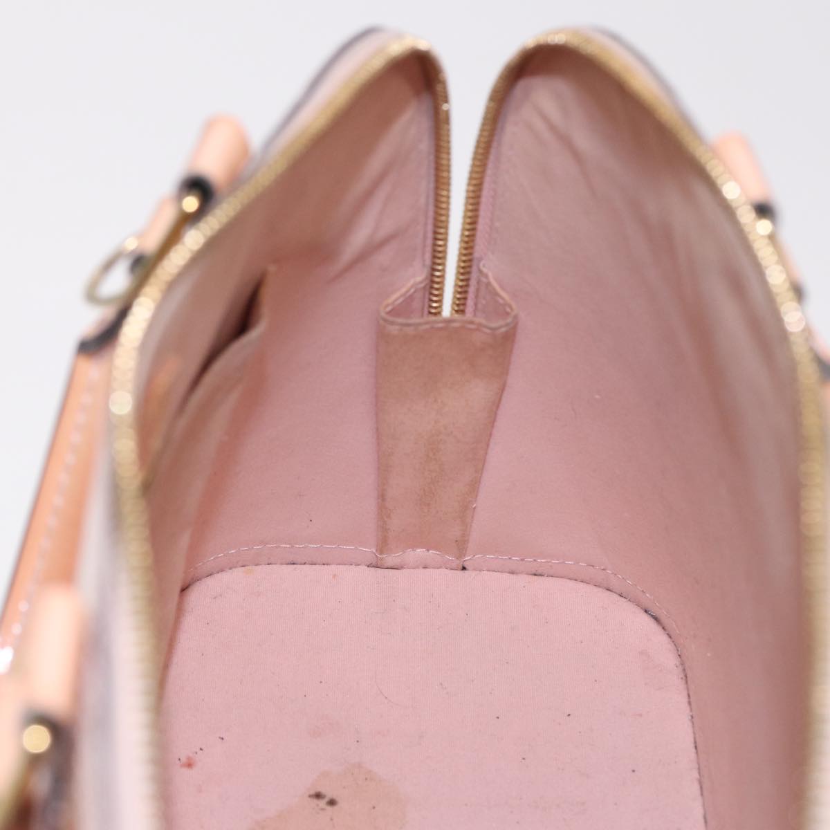 LOUIS VUITTON Monogram Vernis Alma PM Hand Bag Rose Valerine M50412 72067