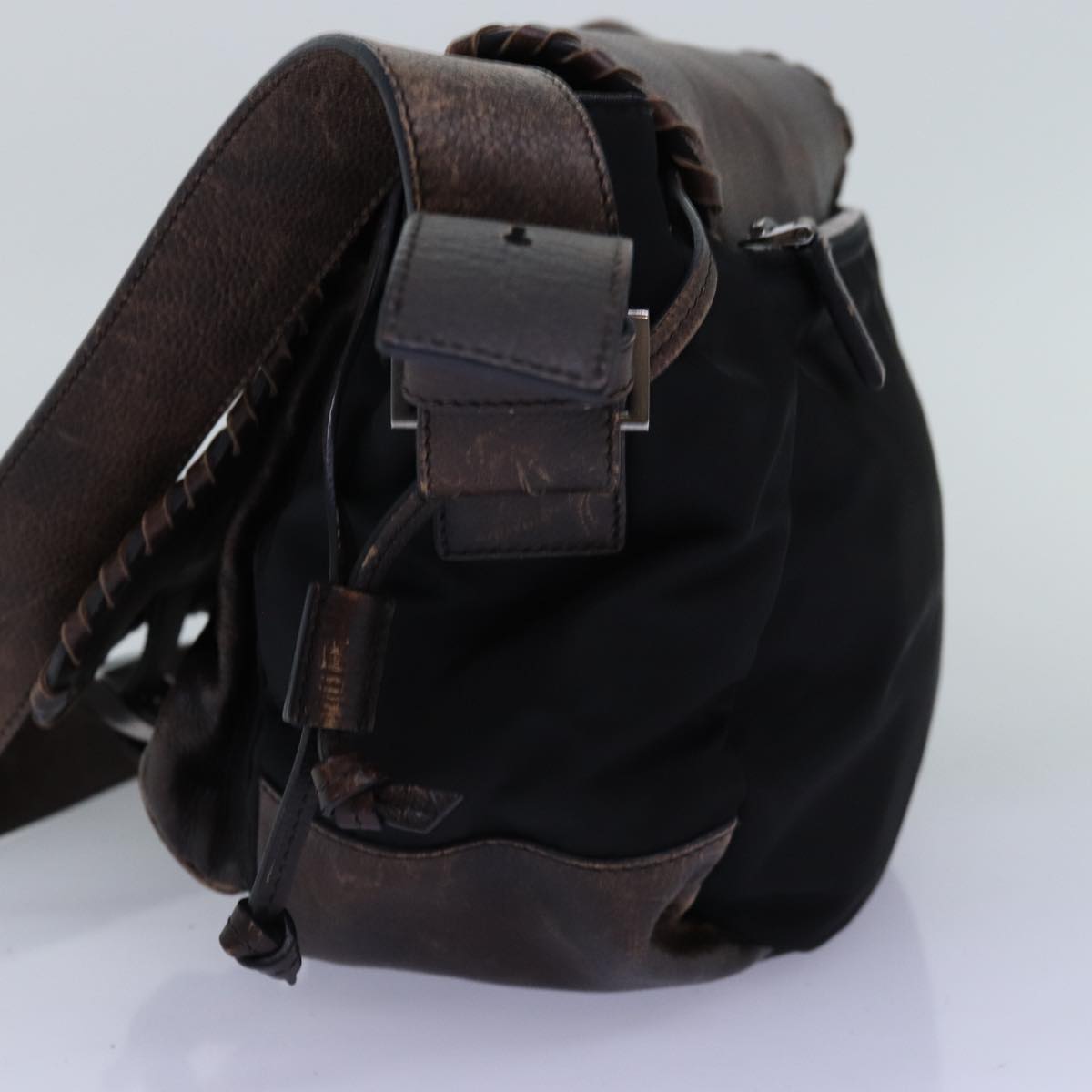 Luxury PradaShoulder Bag Leather Brown 72118