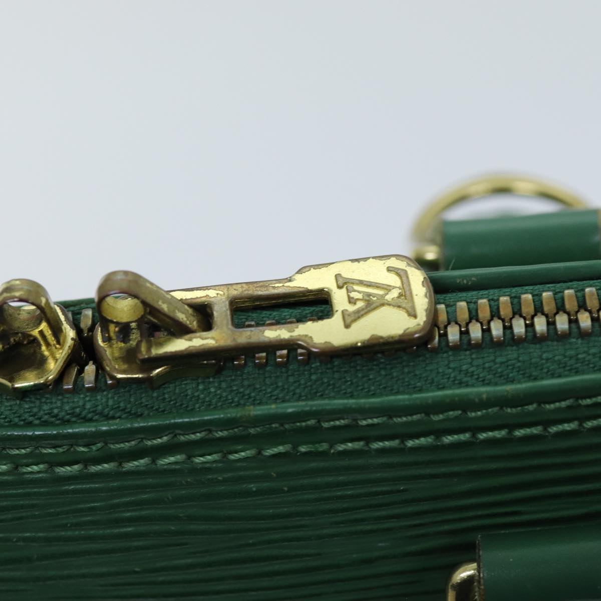 LOUIS VUITTON Epi Alma Hand Bag Borneo Green M52144 LV 72224