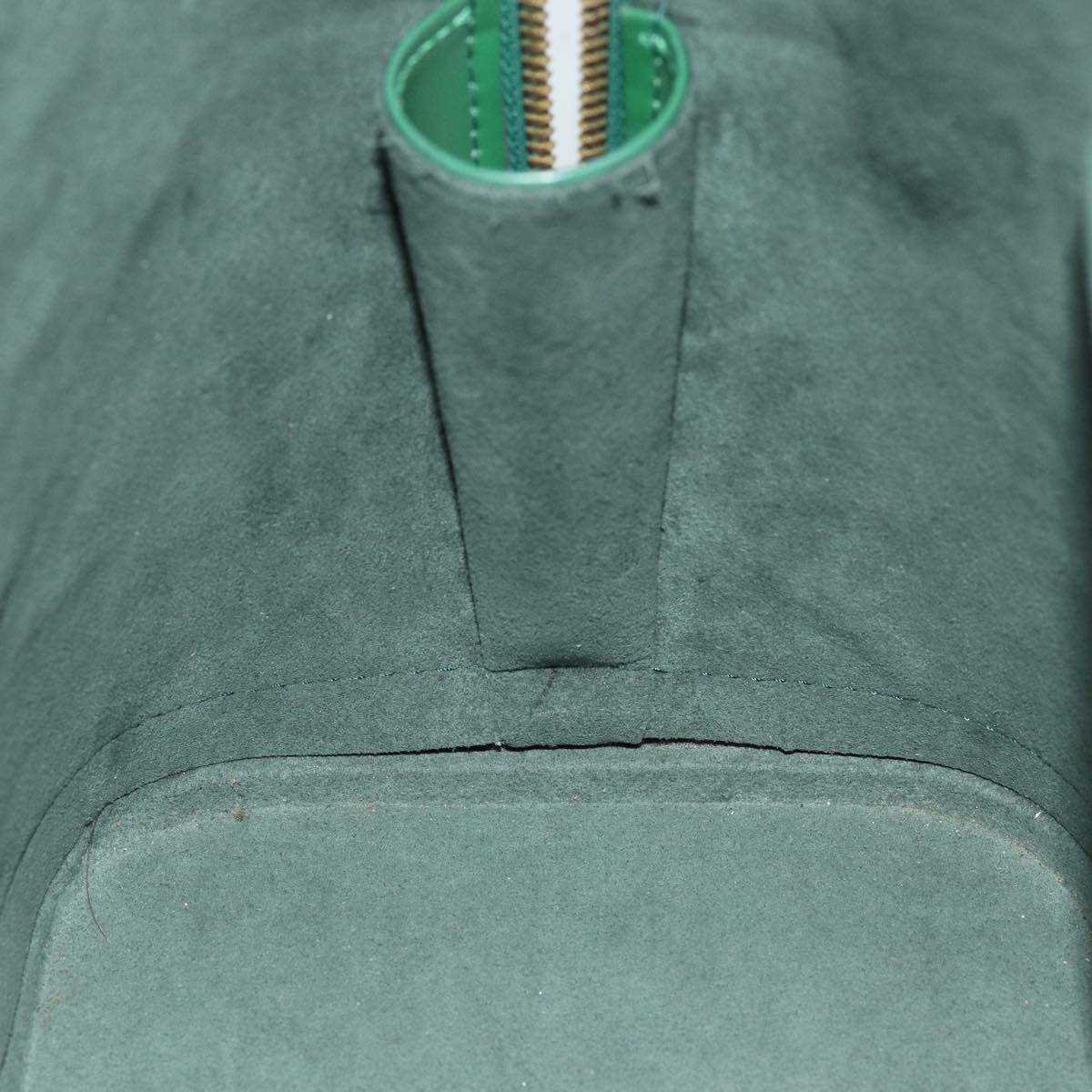 LOUIS VUITTON Epi Alma Hand Bag Borneo Green M52144 LV 72224