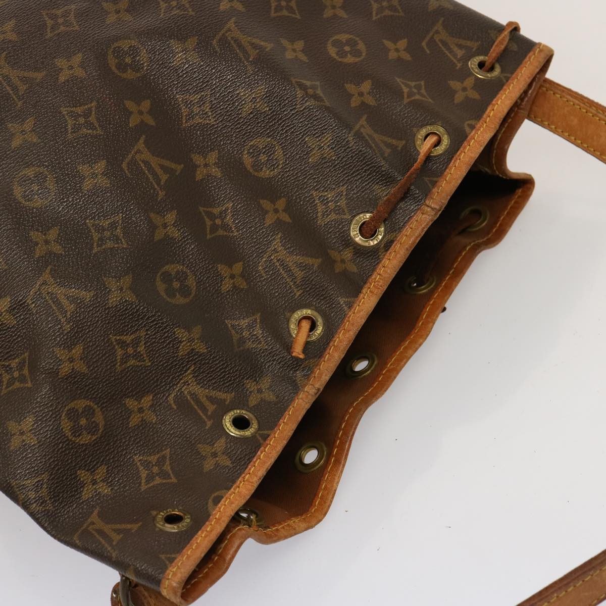 LOUIS VUITTON Monogram Petit Noe Shoulder Bag M42226 LV 72282