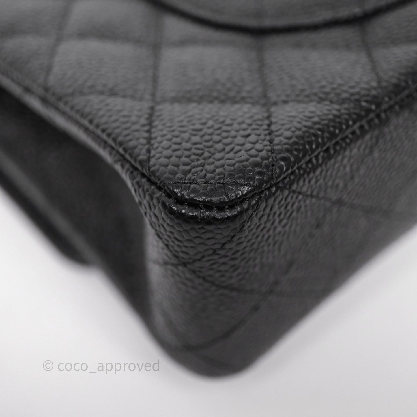 Chanel Classic M/L Medium Flap Quilted Black Caviar Gold Hardware