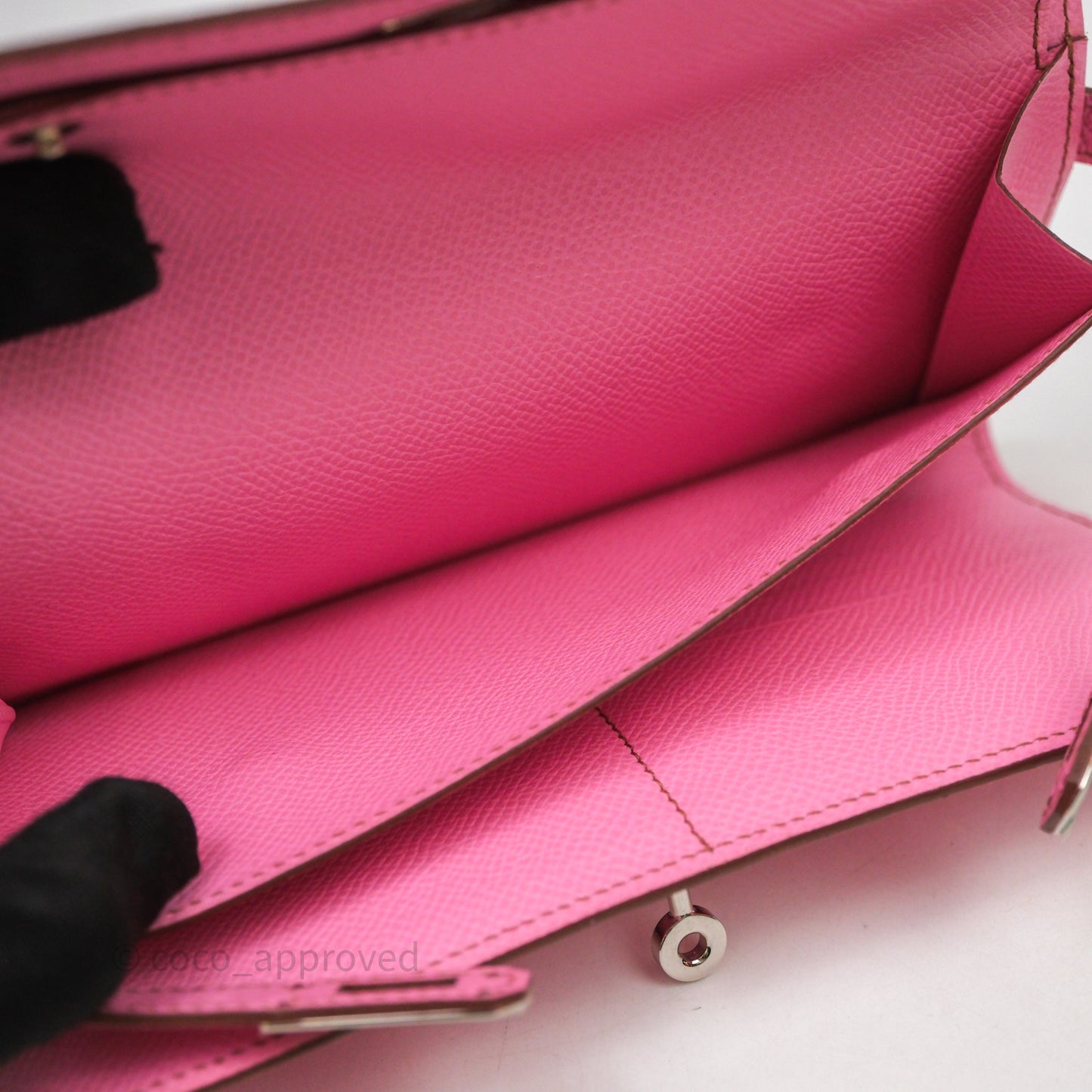 Hermès Kelly Wallet Bubblegum Epsom Palladium Hardware