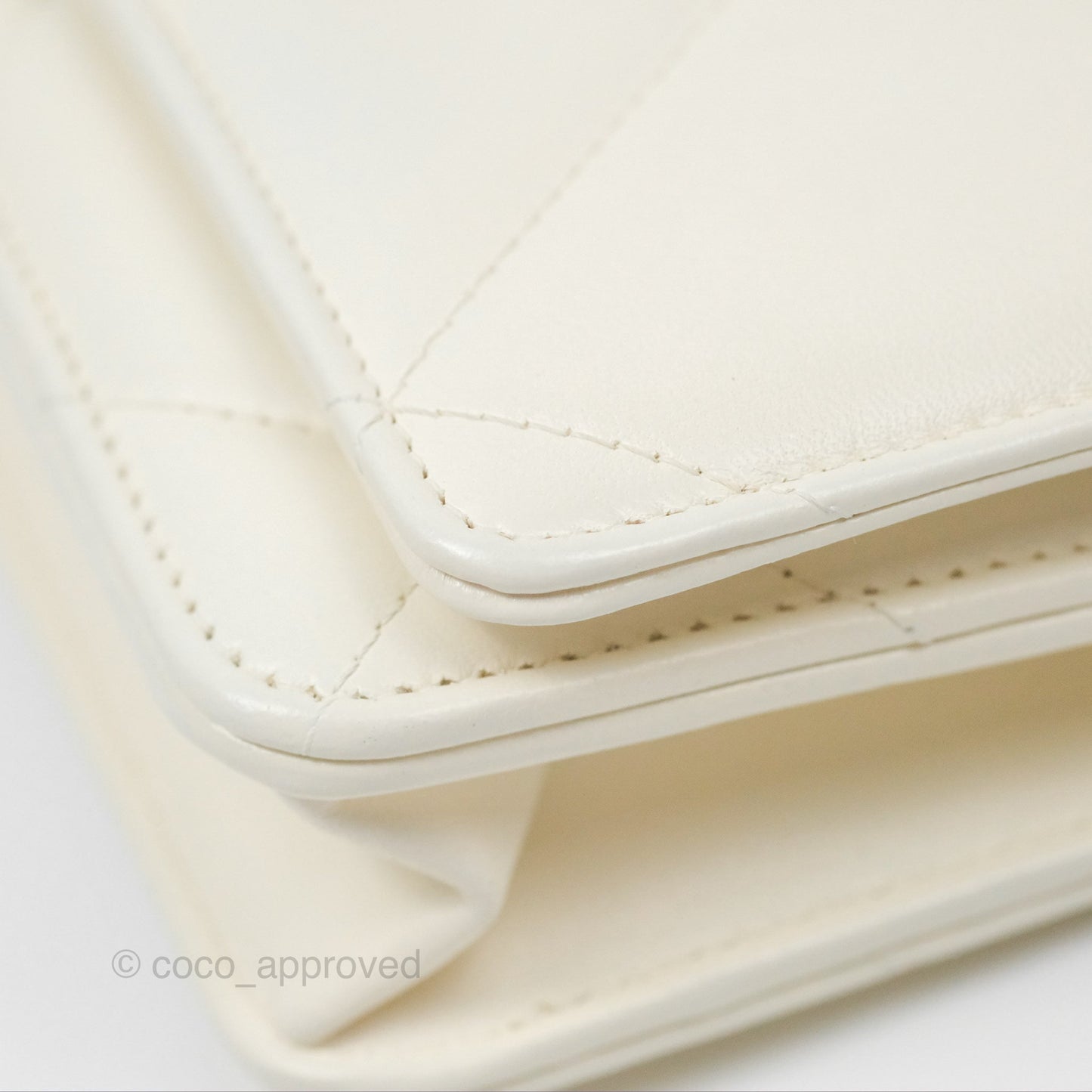 Chanel 19 Wallet on Chain WOC White Mixed Hardware