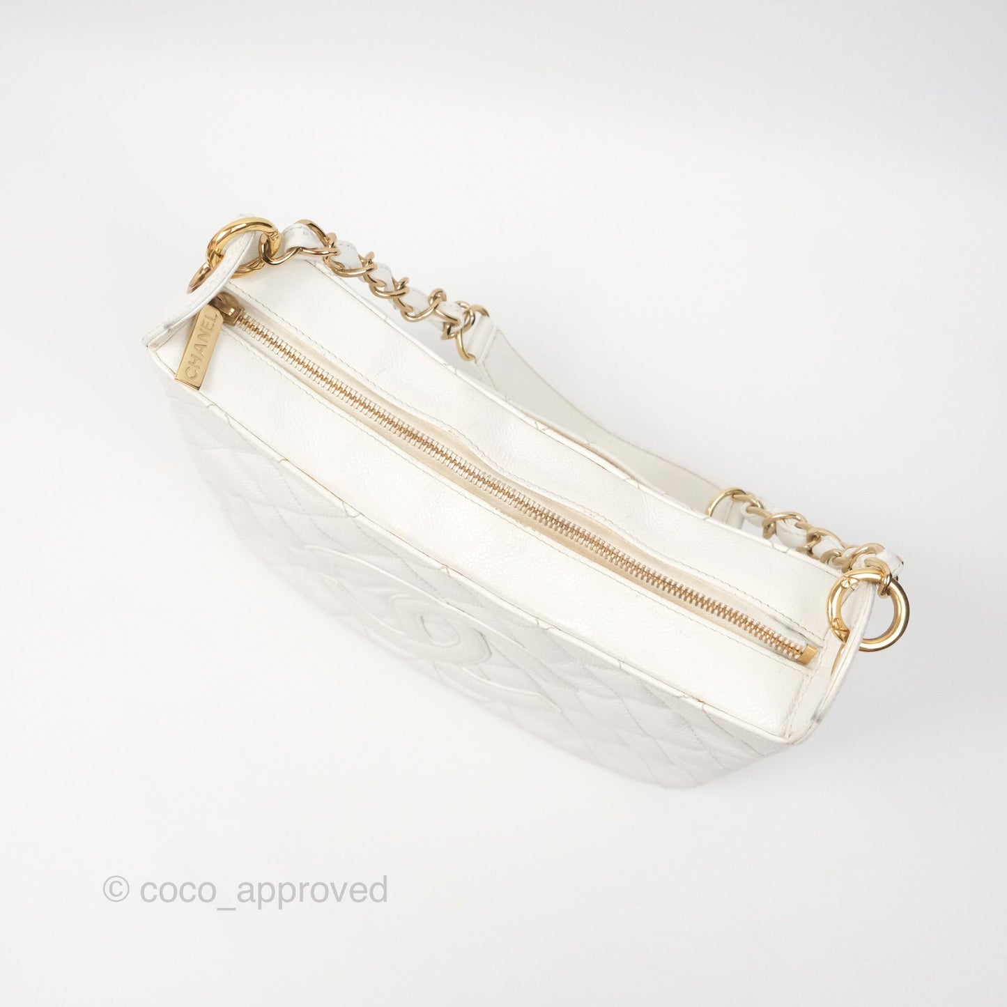 Chanel Vintage CC Quilted Shoulder Bag White Caviar Gold Hardware