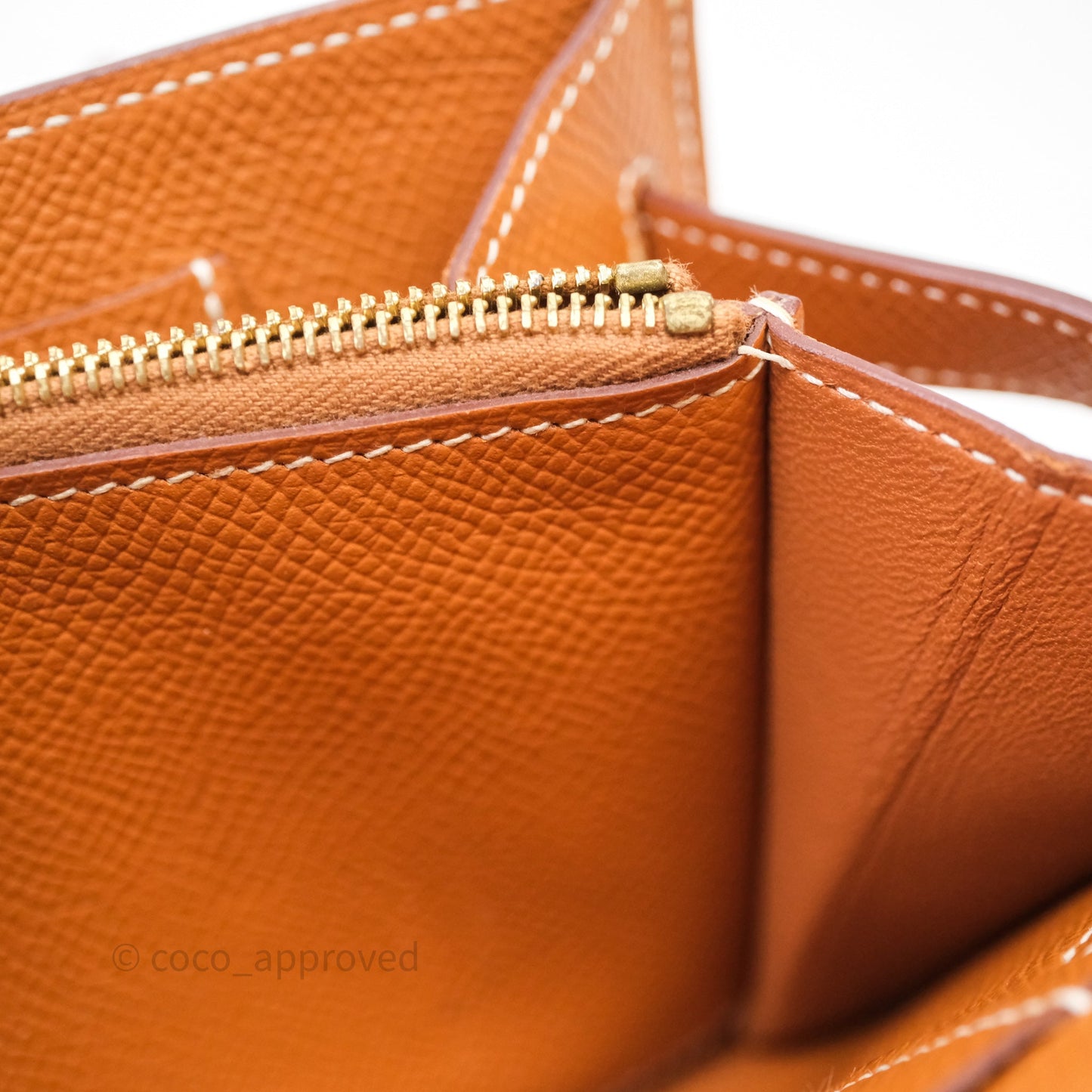 Hermès Kelly To Go Wallet Gold 37 Epsom Gold Hardware