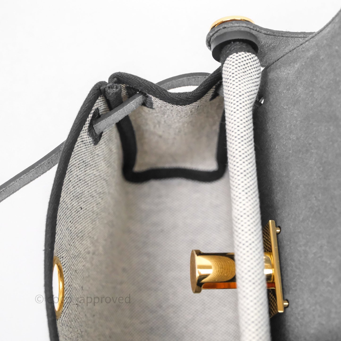 Hermès Herbag Zip 20 Mini Ecru-Noir Canvas Gold Hardware