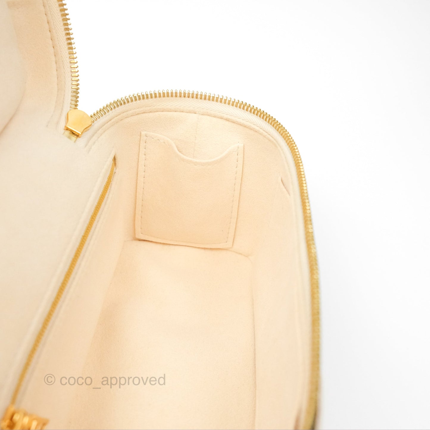 Louis Vuitton Vanity PM Empreinte Monogram Giant Creme/Bois de Rose