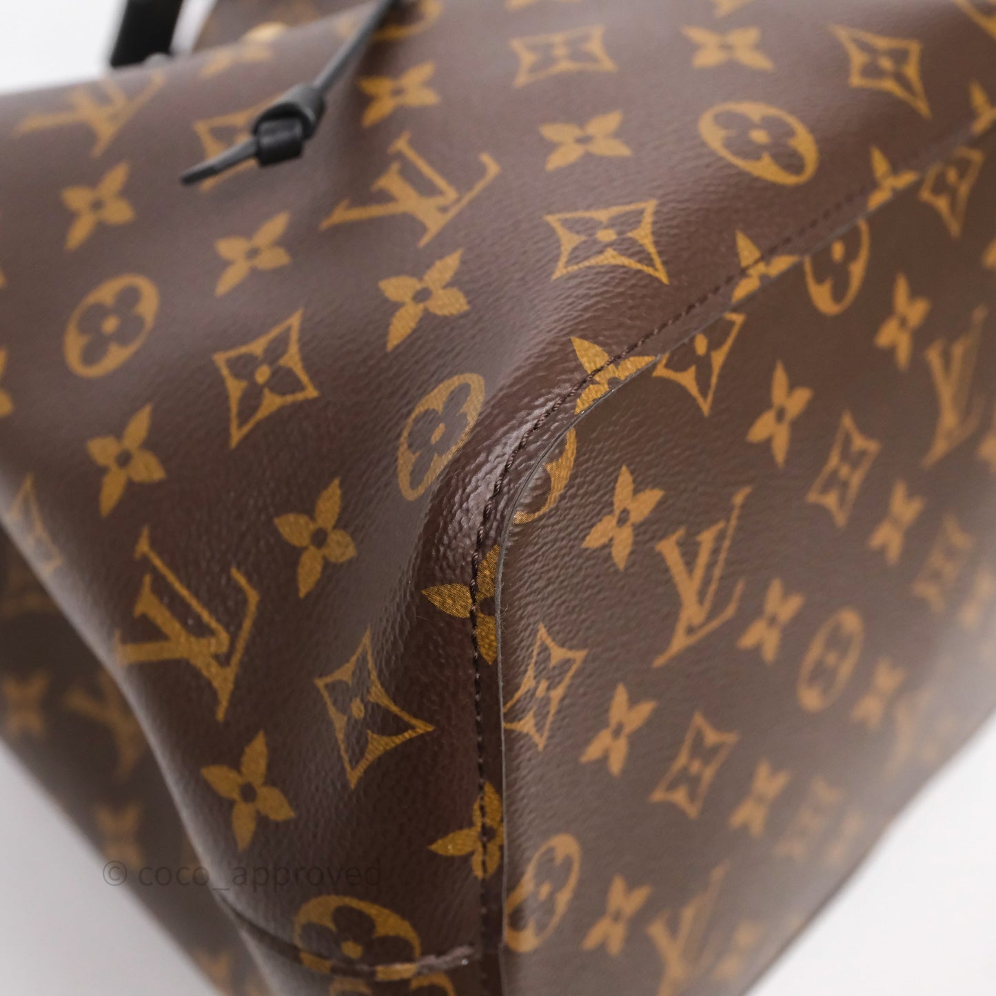 Louis Vuitton Neo Noe MM Monogram Canvas