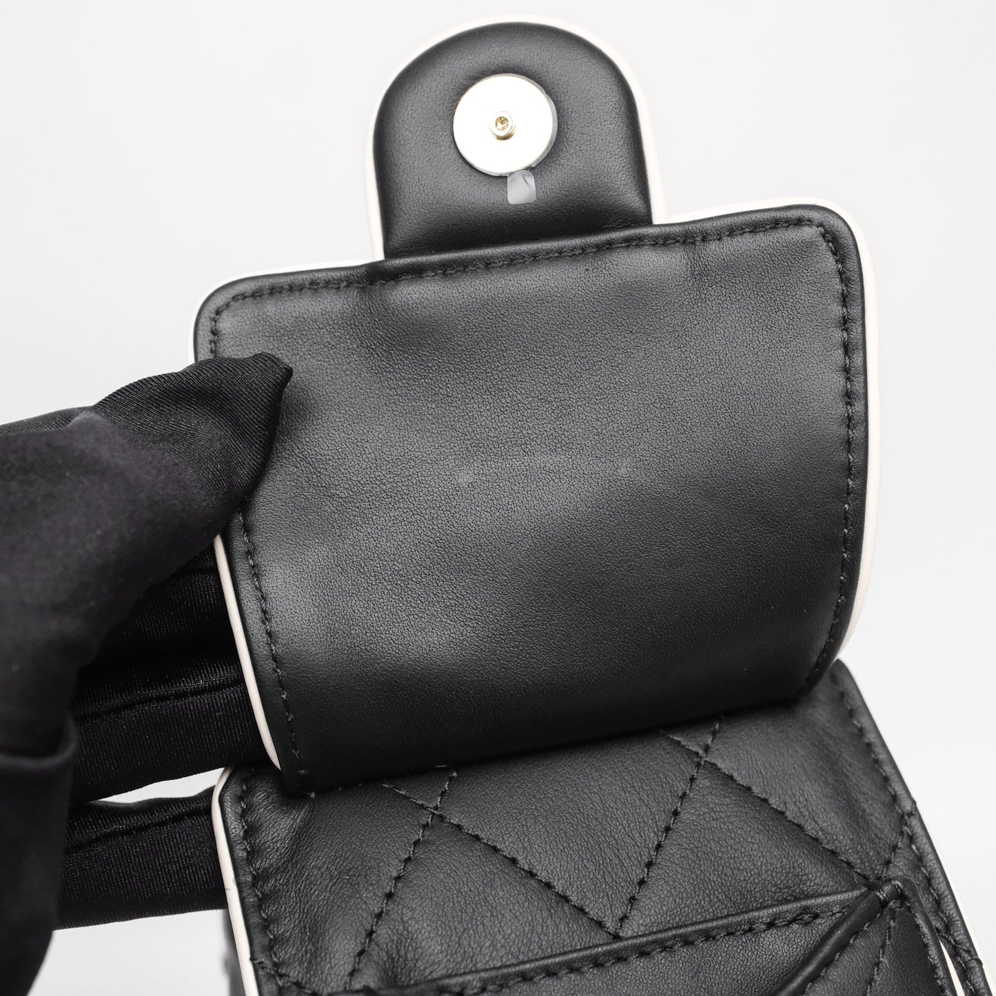 Chanel 25 Mini Bag Black/ White Calfskin Gold Hardware