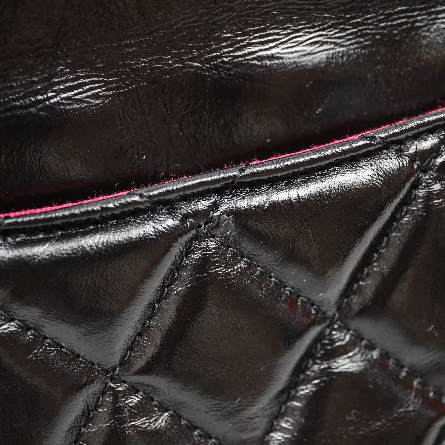 Chanel Medium Quilted Wavy CC Hobo Black Shiny Crumpled Calfskin Aged Gold Hardware