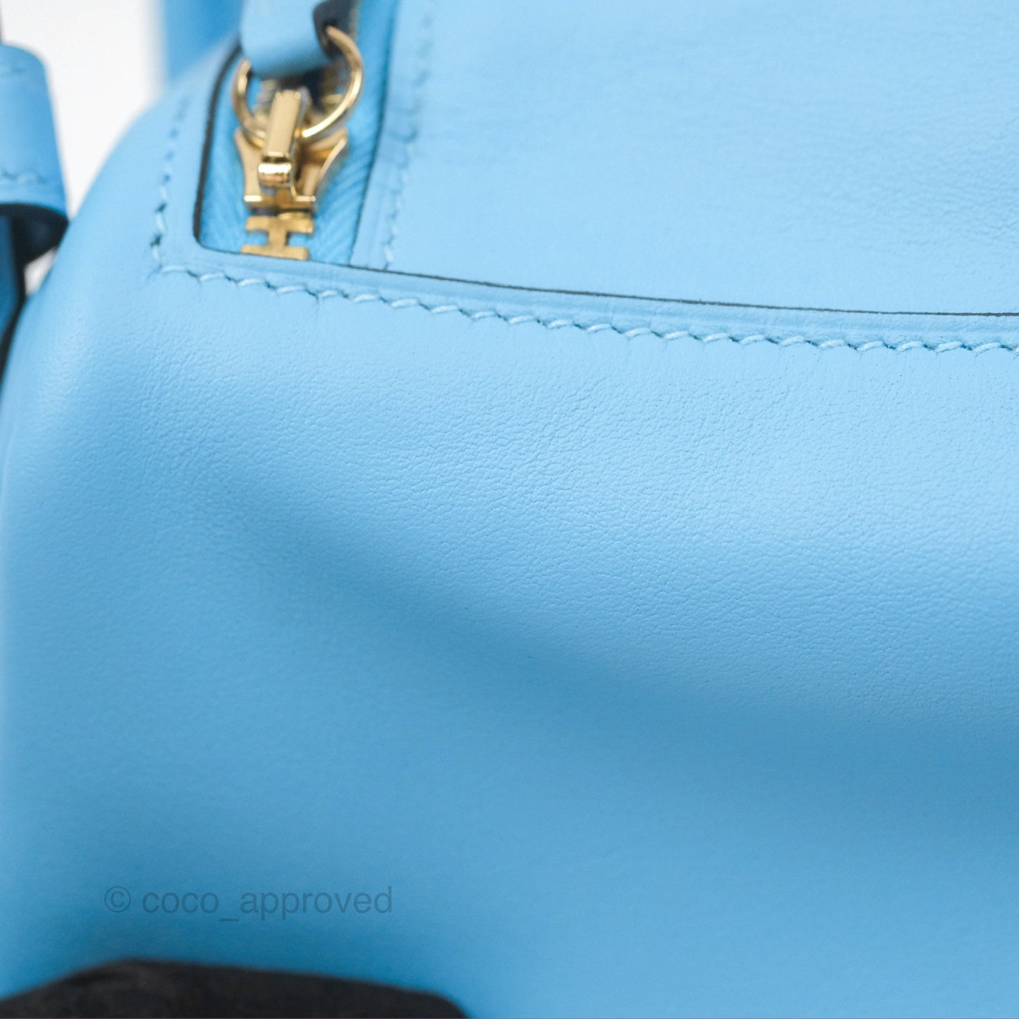 Hermès Mini Lindy 20 Celeste Swift Gold Hardware