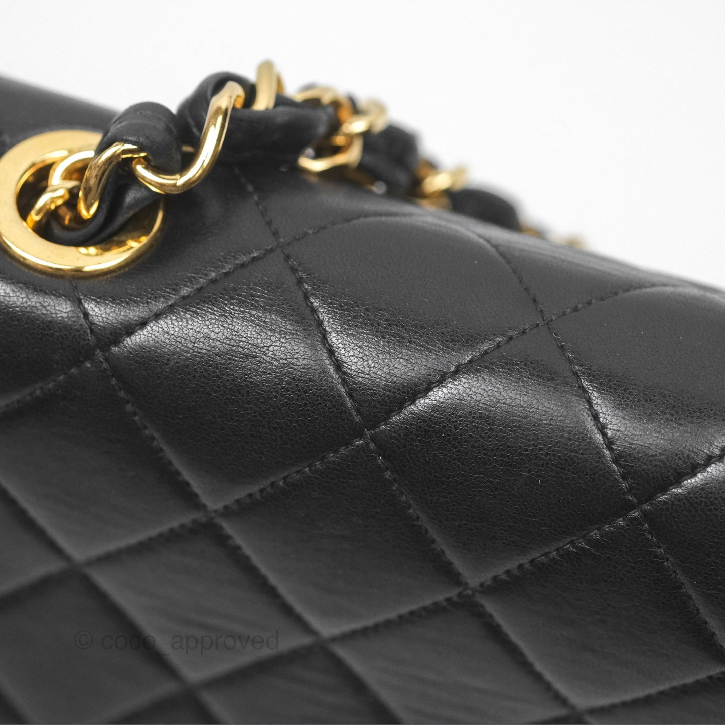 Chanel Vintage Jumbo Single Flap Black Lambskin 24K Gold Hardware