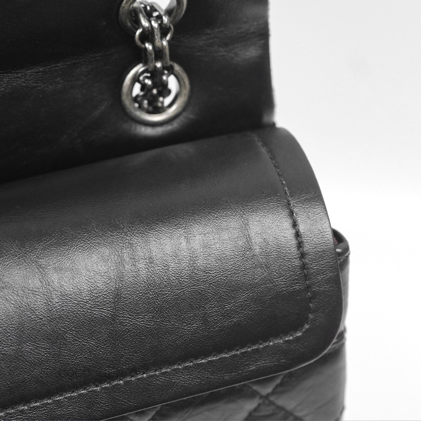 Chanel Reissue 226 Quilted Black Aged Calfskin Ruthenium Hardware