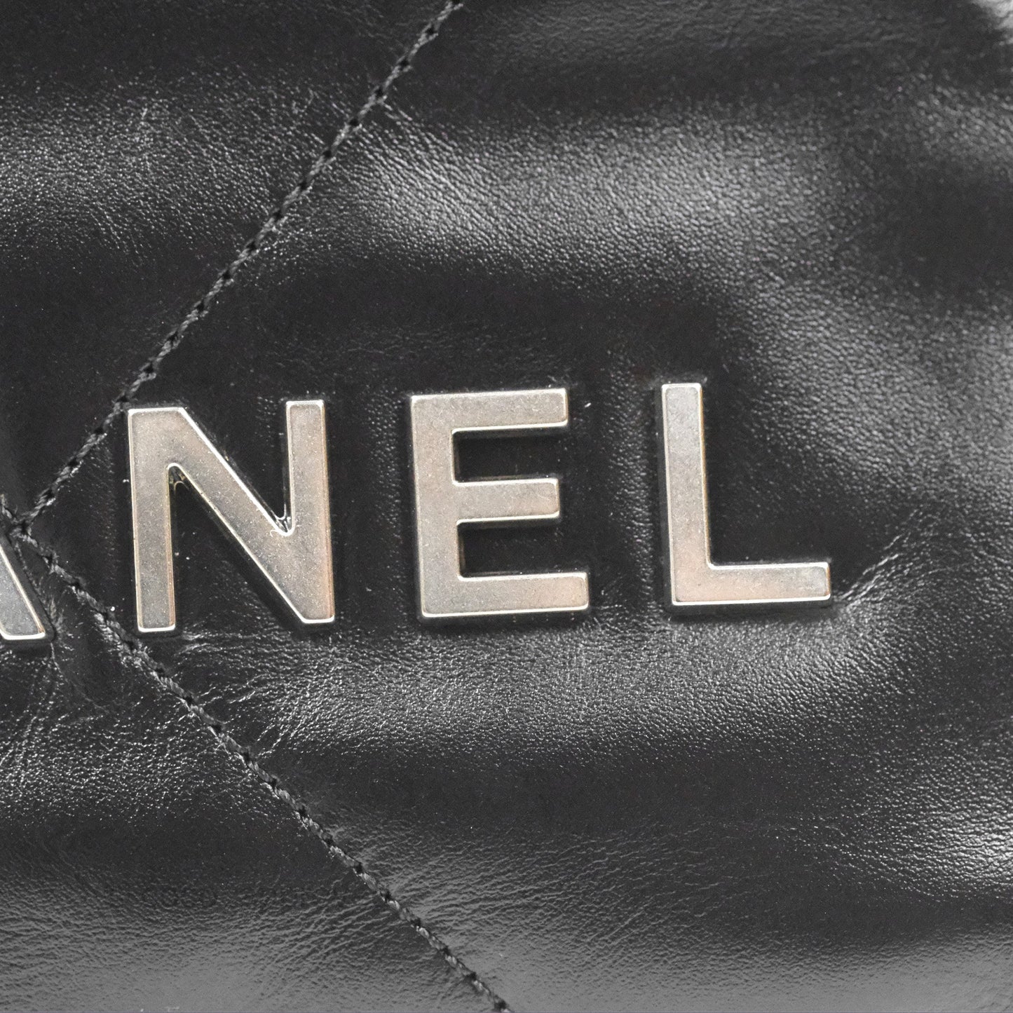 Chanel 22 Mini Bag Black Shiny Crumpled Calfskin Matte Silver Hardware