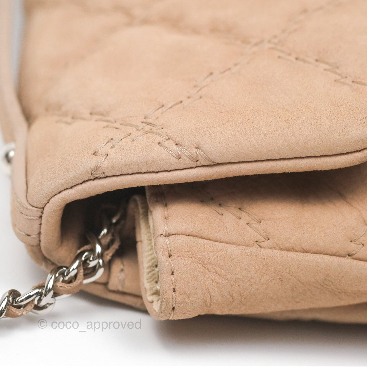Chanel Double Stitch Hamptons Clutch With Chain Beige Washed Calfskin