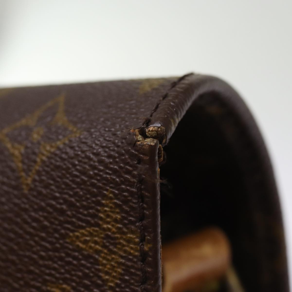 LOUIS VUITTON Monogram Cartouchiere MM Shoulder Bag M51253 LV 73297
