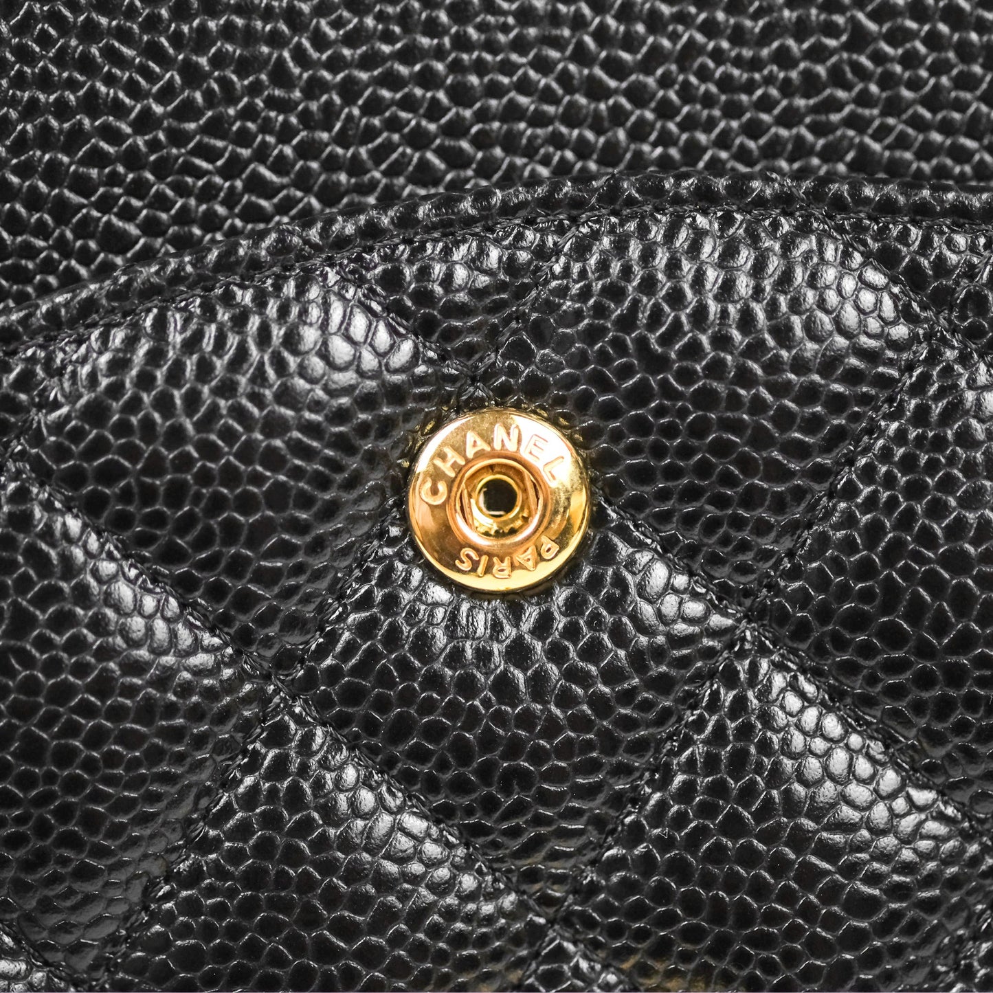 Chanel Classic M/L Medium Flap Quilted Black Caviar Gold Hardware