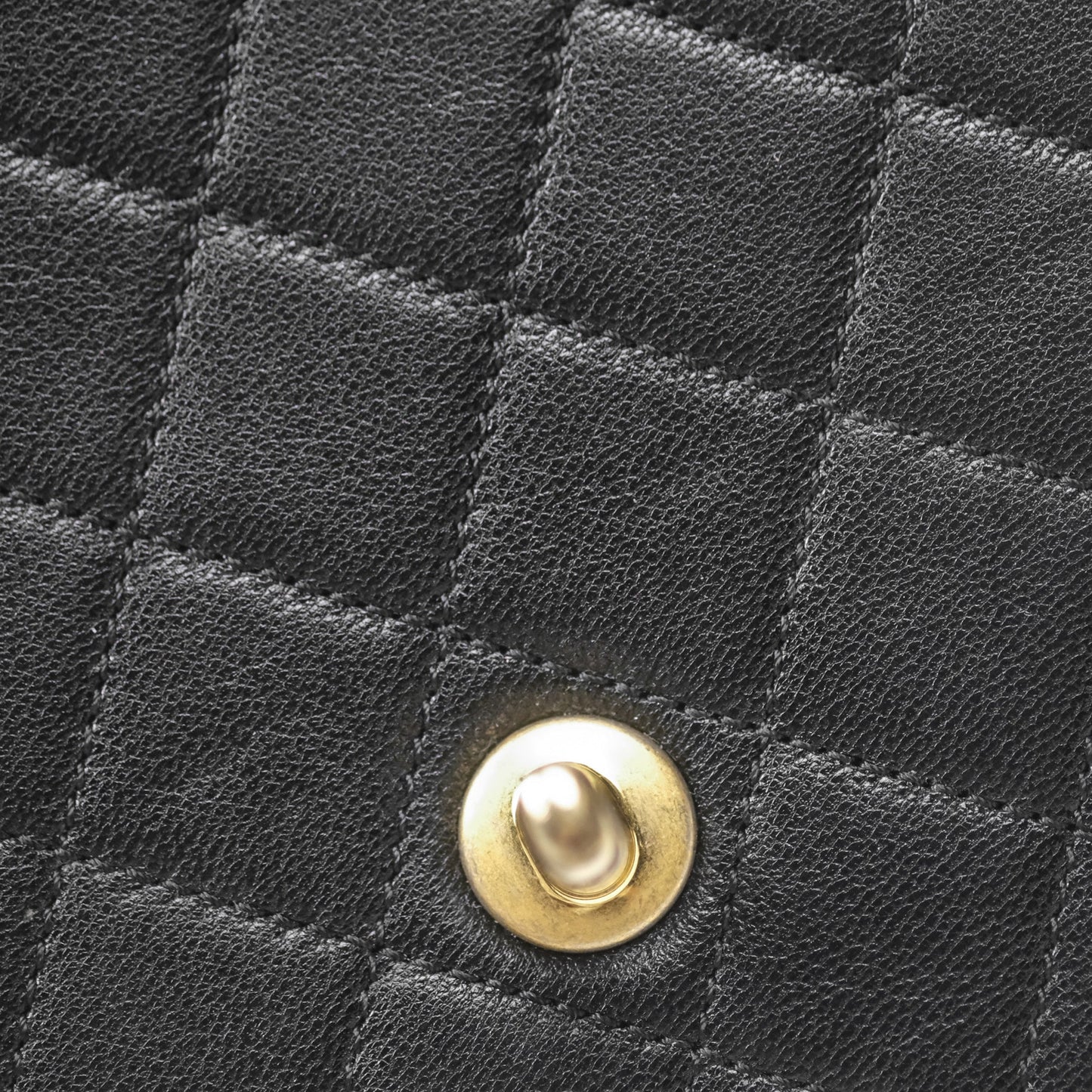Chanel Quilted Chic Logo Pearls Flap Black Goatskin Aged Gold Hardware