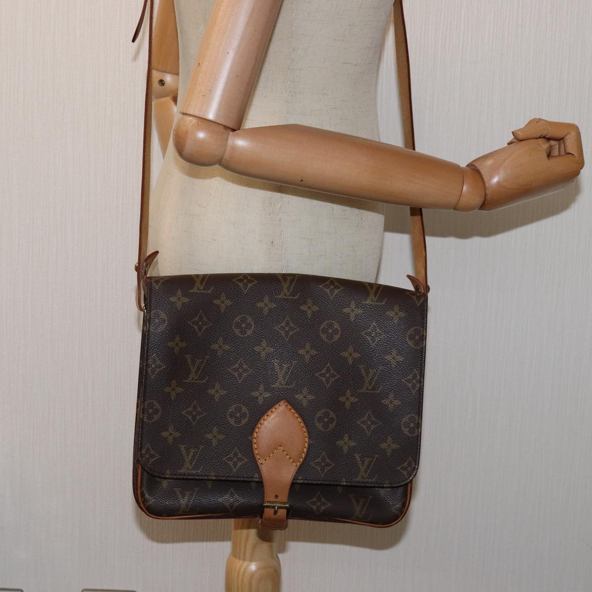 LOUIS VUITTON Monogram Cartouchiere GM Shoulder Bag M51252 LV 73481