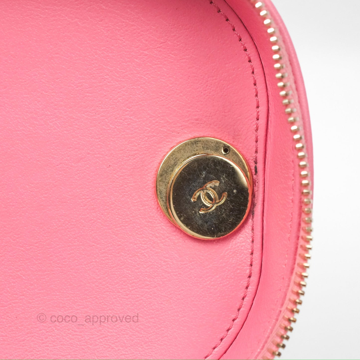Chanel Small Quilted Top Handle Vanity Case Pink Lambskin Gold Hardware