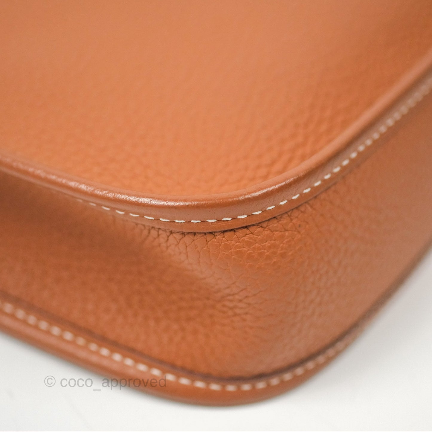 Hermès Mini Evelyne 16 Gold Clemence Gold Hardware