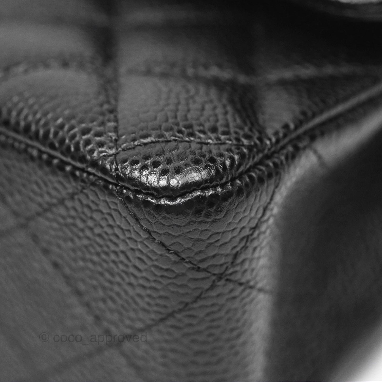 Chanel Classic M/L Medium Flap Quilted Black Caviar Silver Hardware