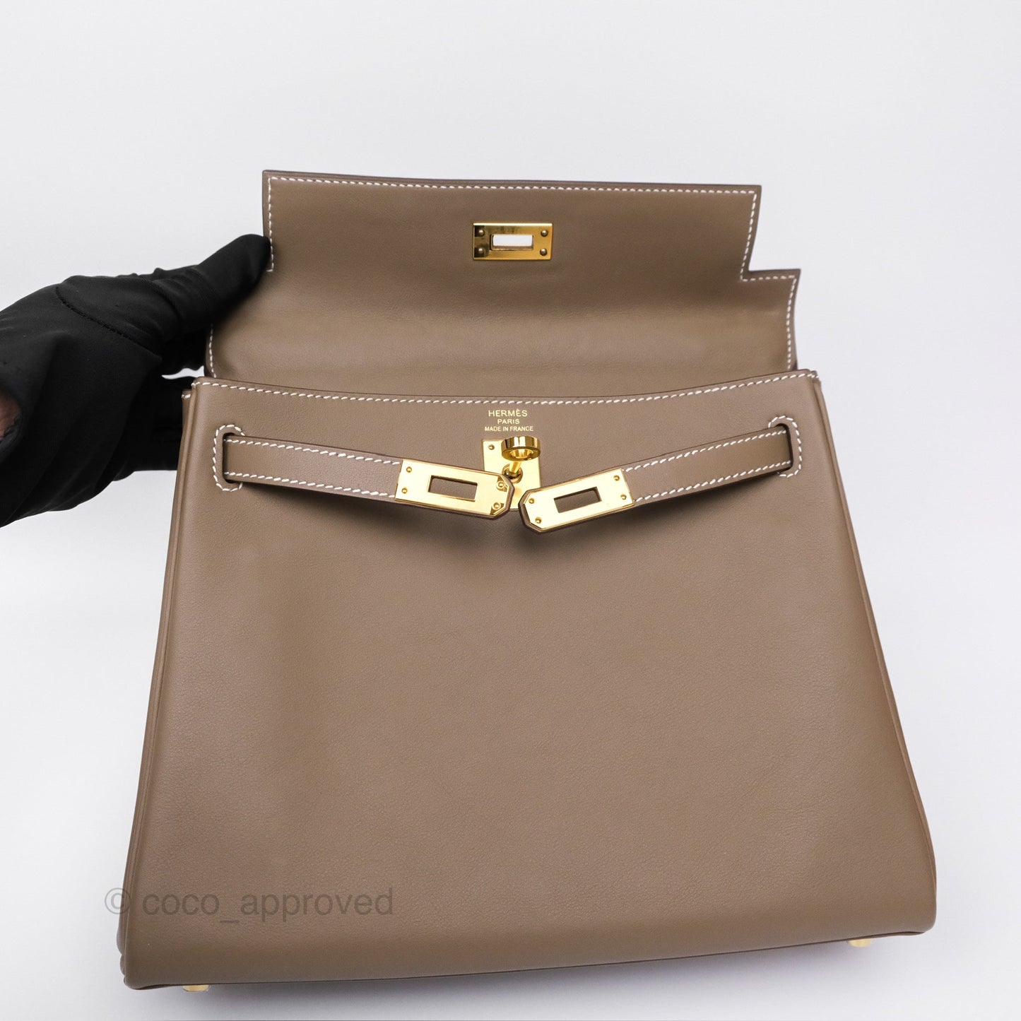 Hermès Retourne Kelly 25 Etoupe 18 Swift Gold Hardware