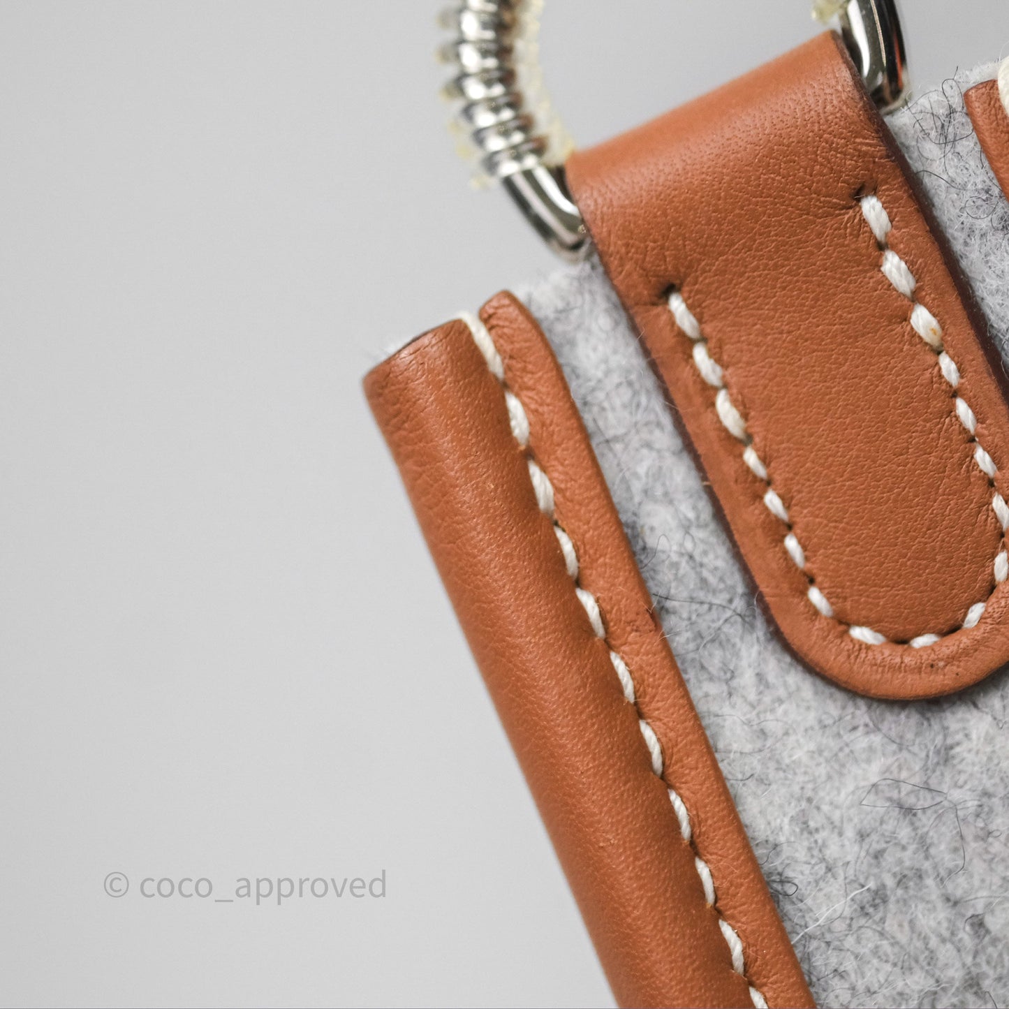 Hermès Mini Evelyne 16 Gris Clair/ Gold Wool Feutre Swift Palladium Hardware