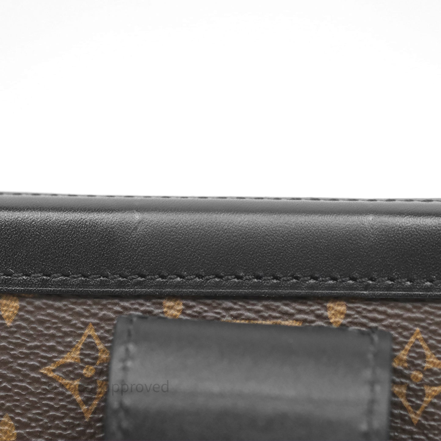 Louis Vuitton Monogram Petite Malle