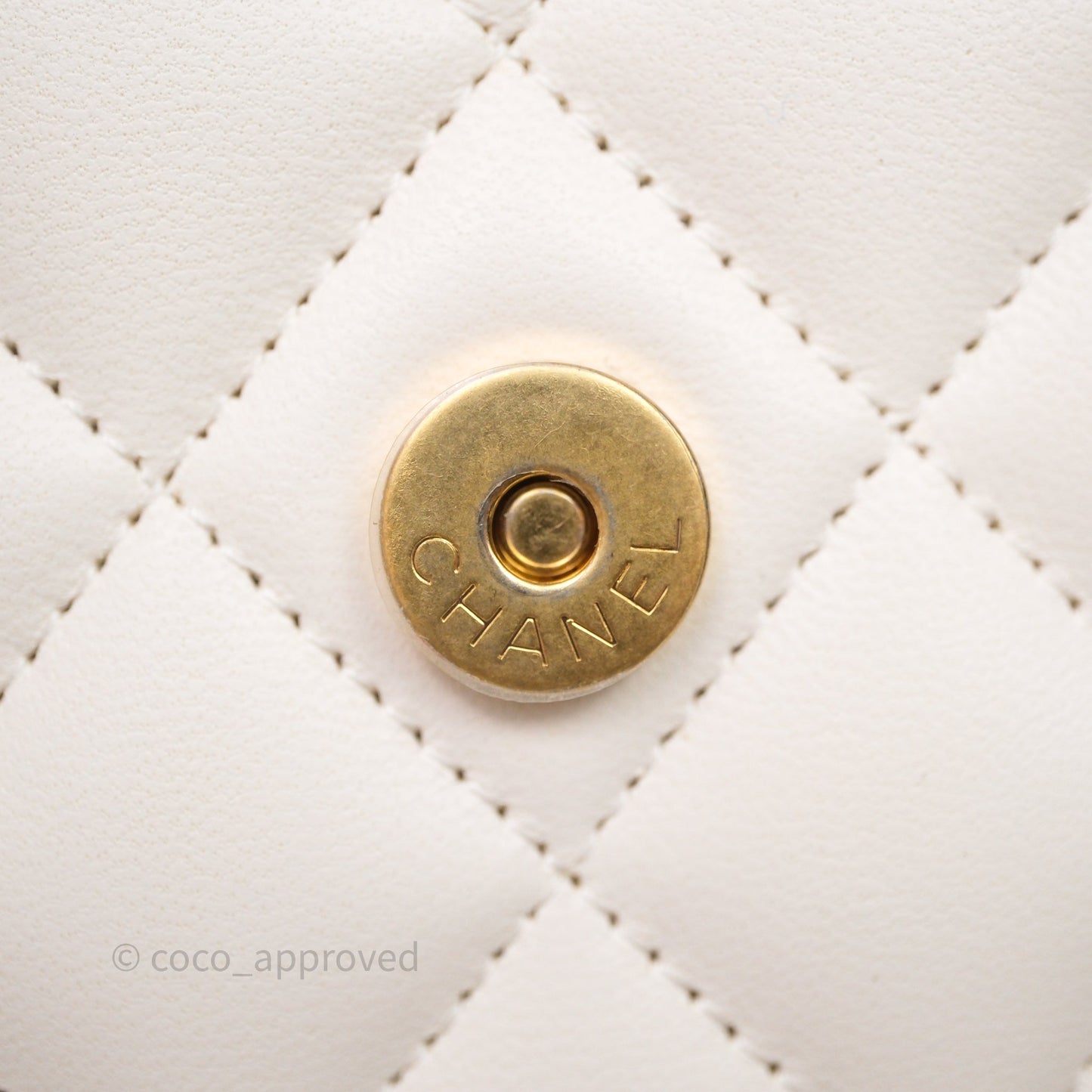 Chanel Coco Heart Chain WOC Ivory White Lambskin Aged Gold Hardware 22K